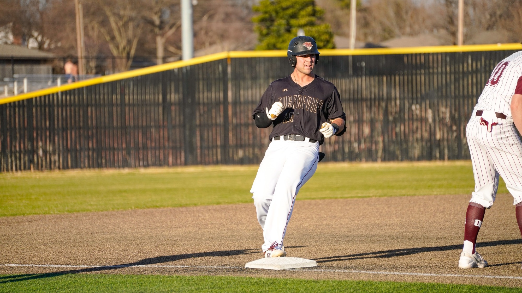 Eddie Saenz on Third