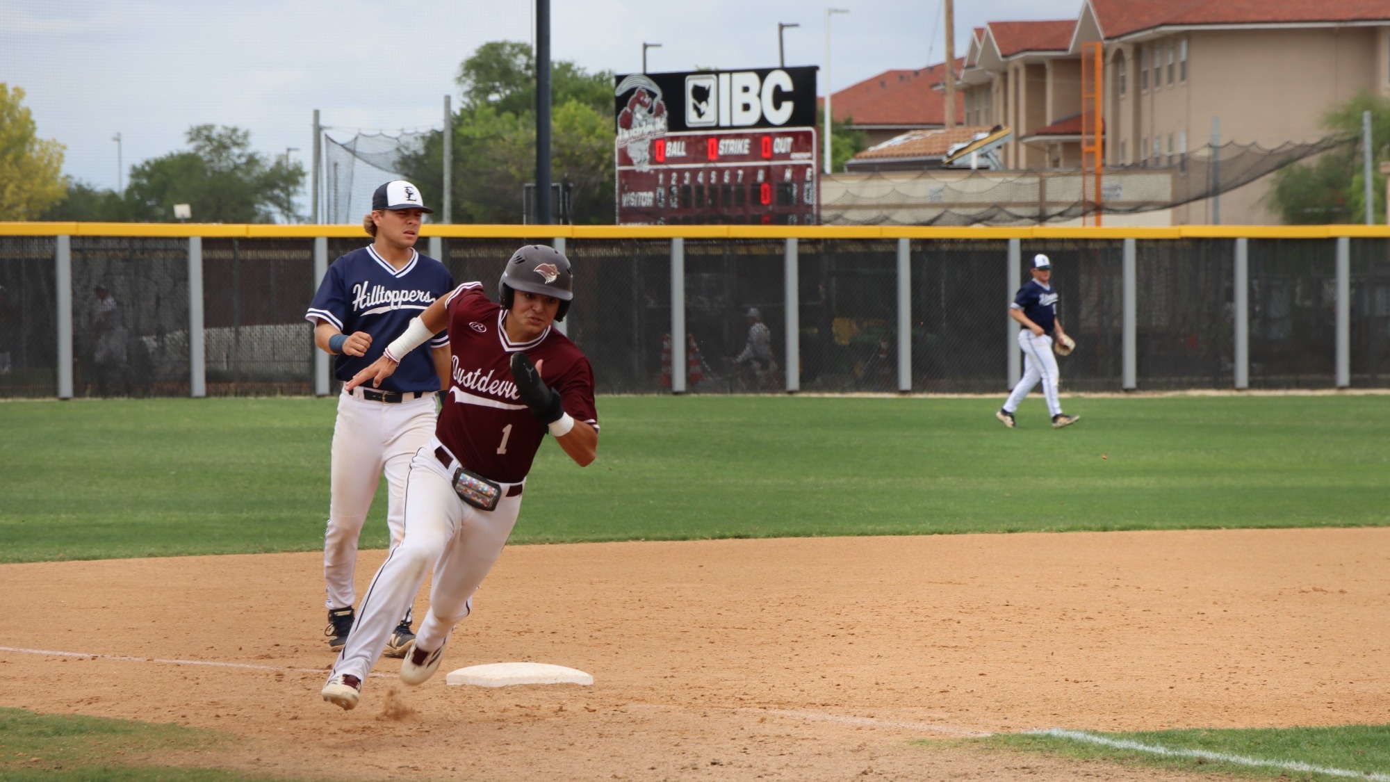 Iann Cobos running home