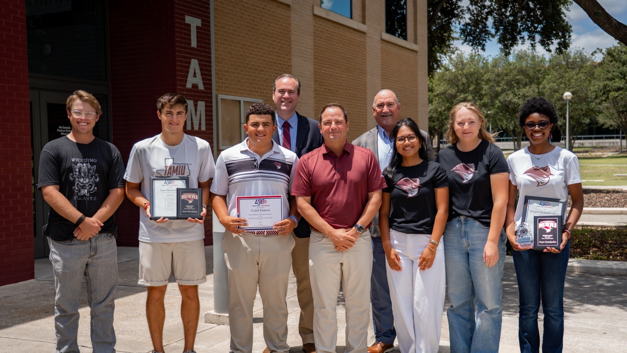 Maynard with TAMIU 