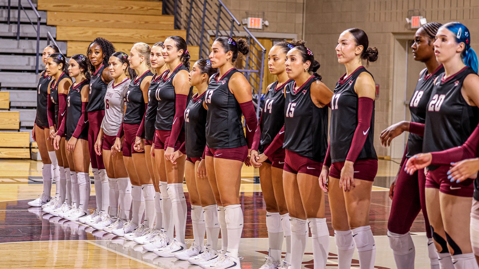 TAMIU Volleyball Lines Up for the National Anthem