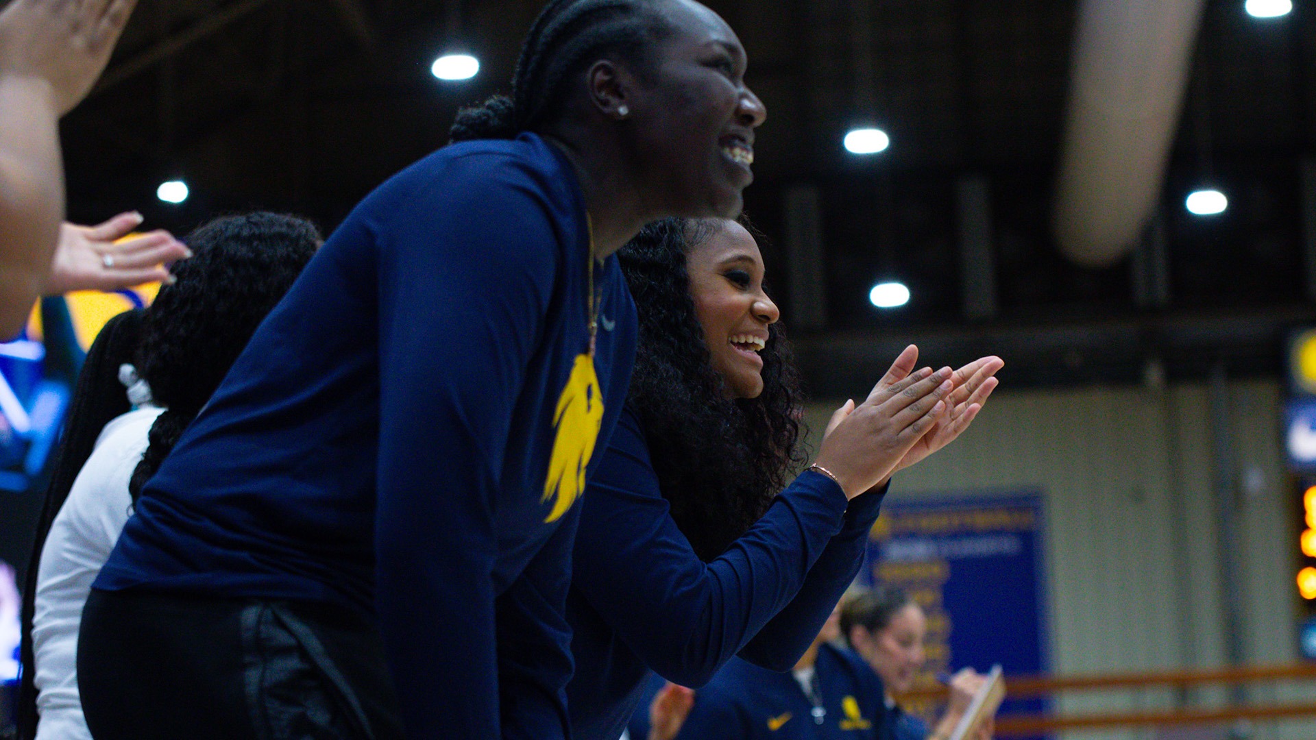 NyaLuak Dak, Destine Duckworth