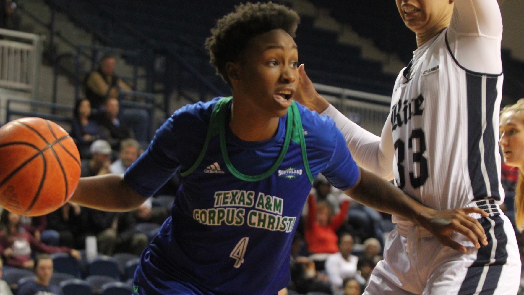 Camesha Davis - Women's Basketball - Texas A&M-Corpus Christi Athletics