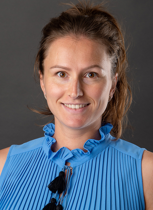 Olga Bazhanova - Assistant Tennis Coach
