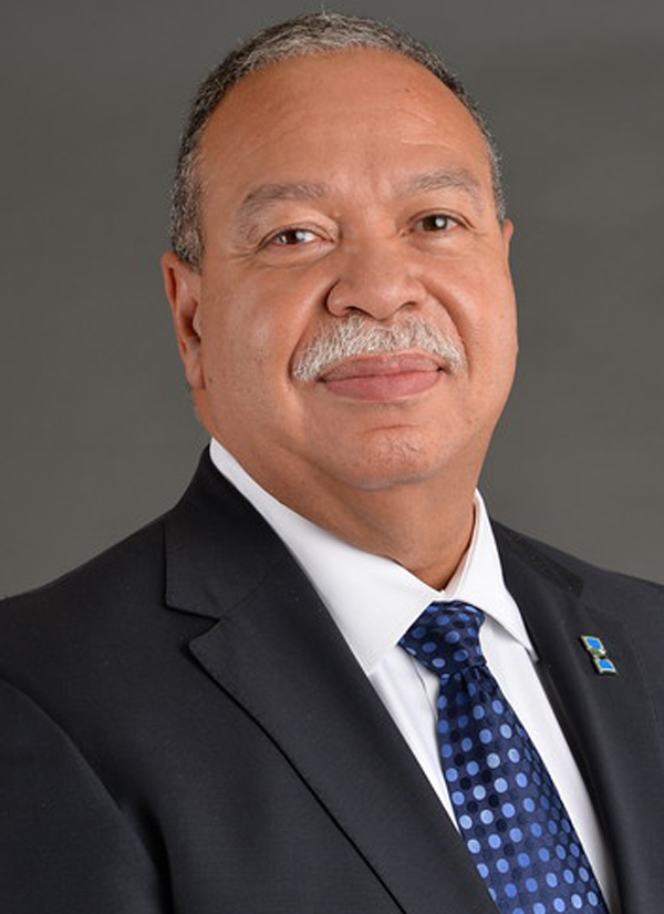  Willis Wilson
