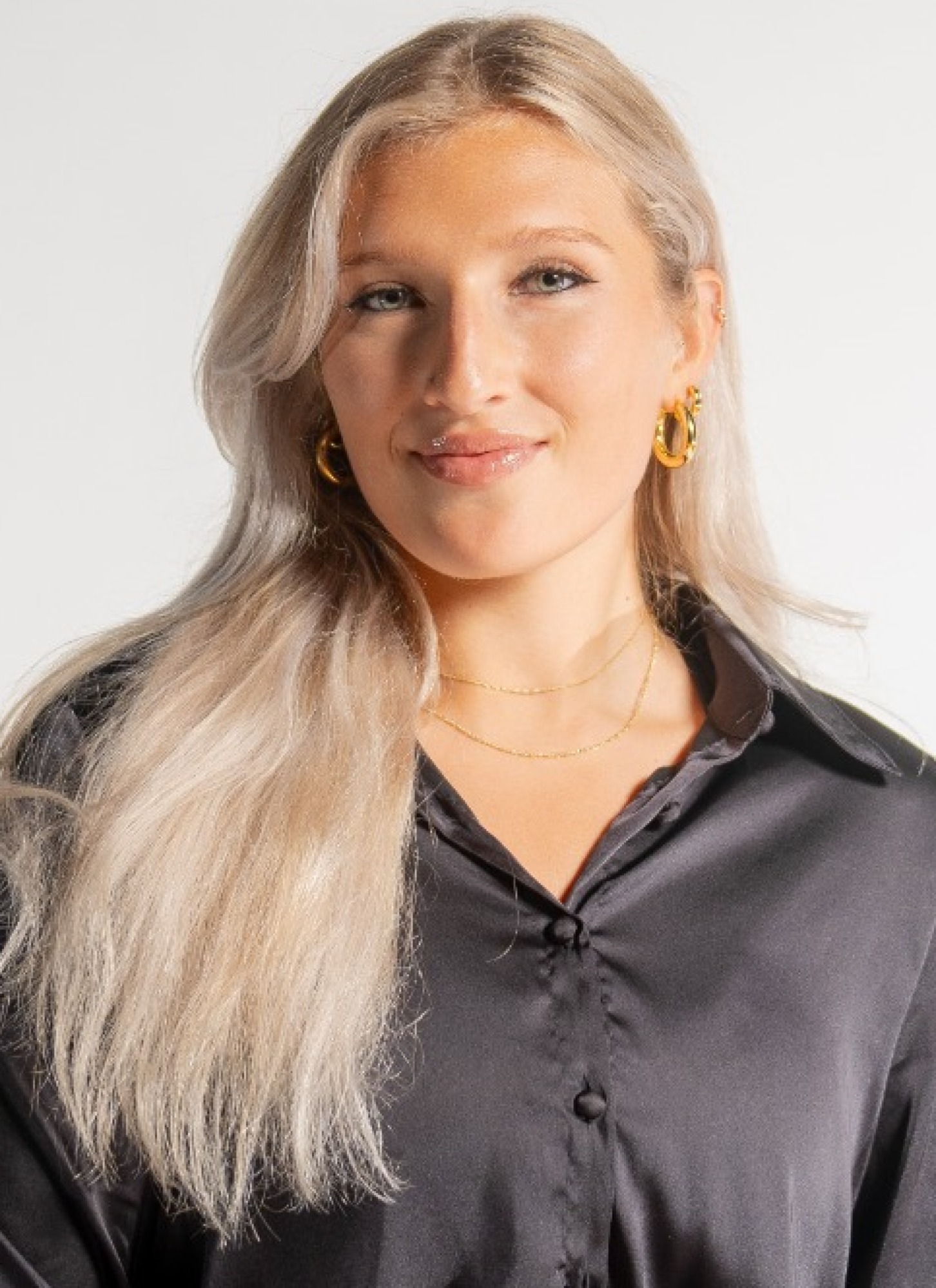 Sasha Shishkina Staff Headshot