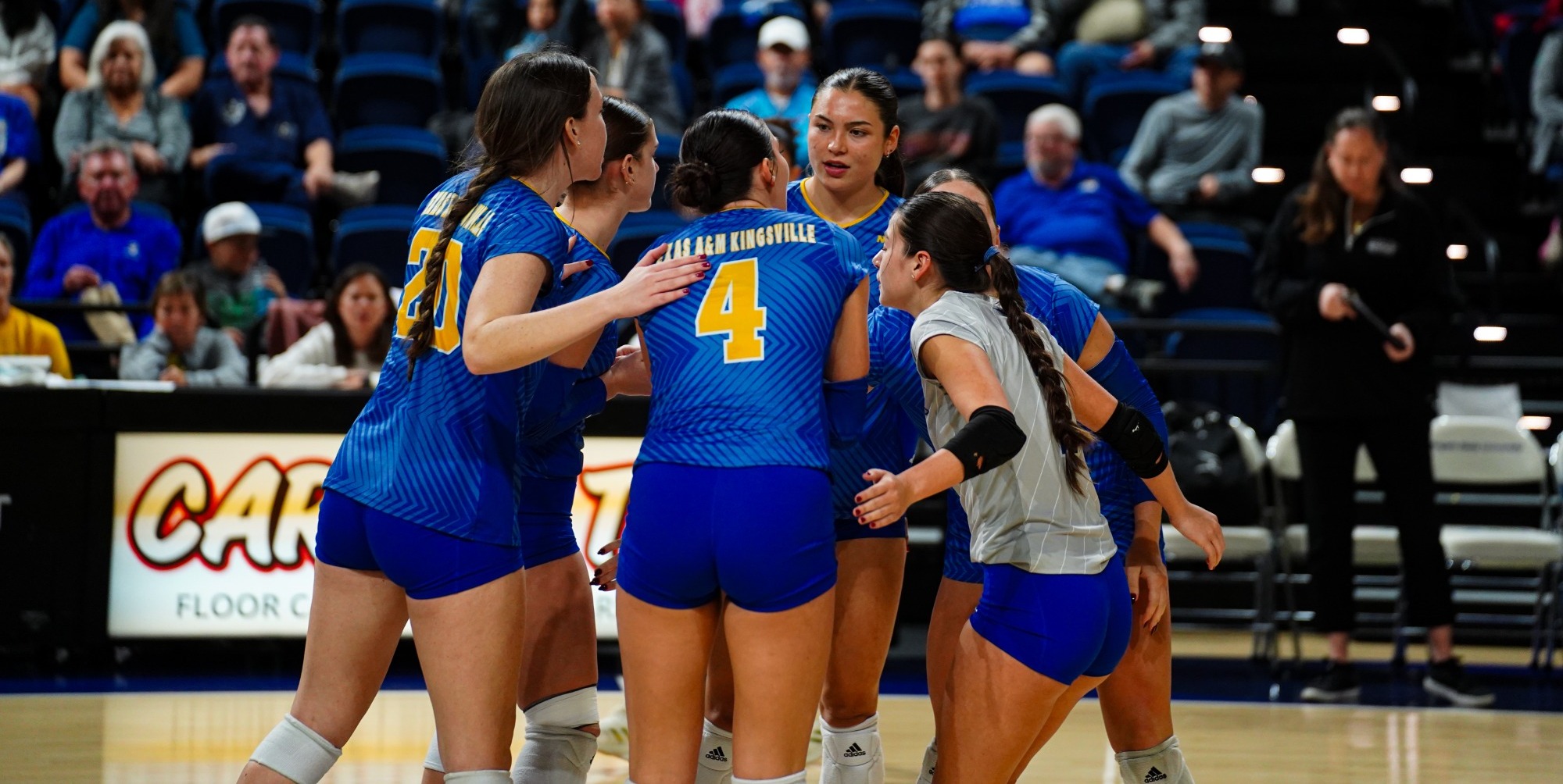 VB Team Huddle ASU