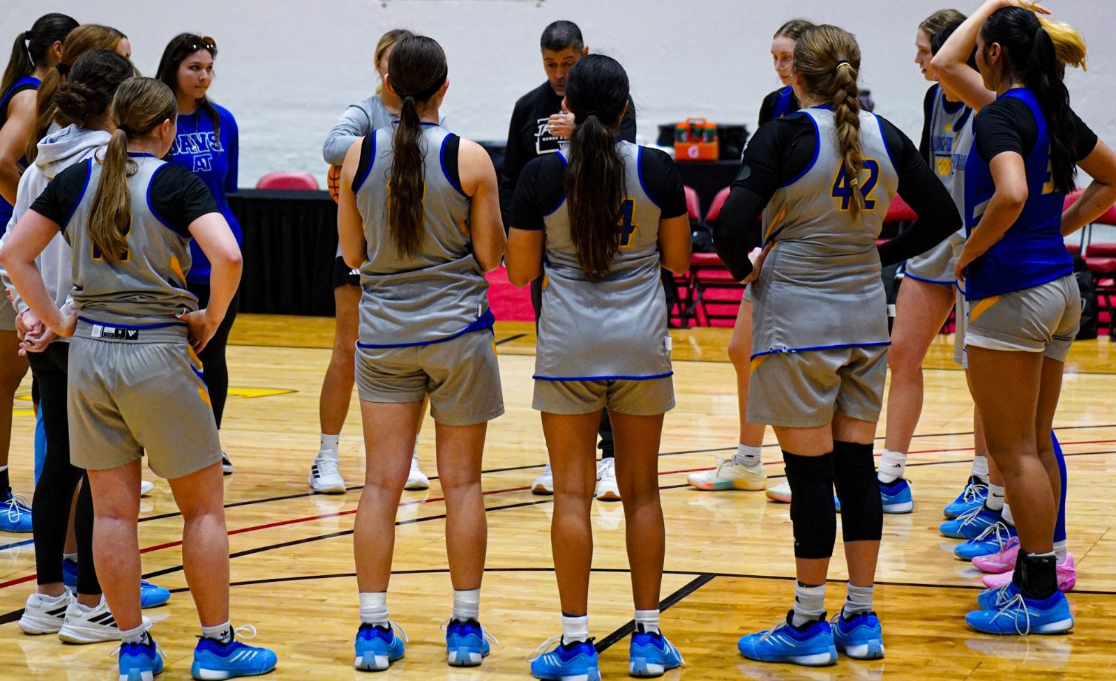 WBB Team Huddle in Vegas