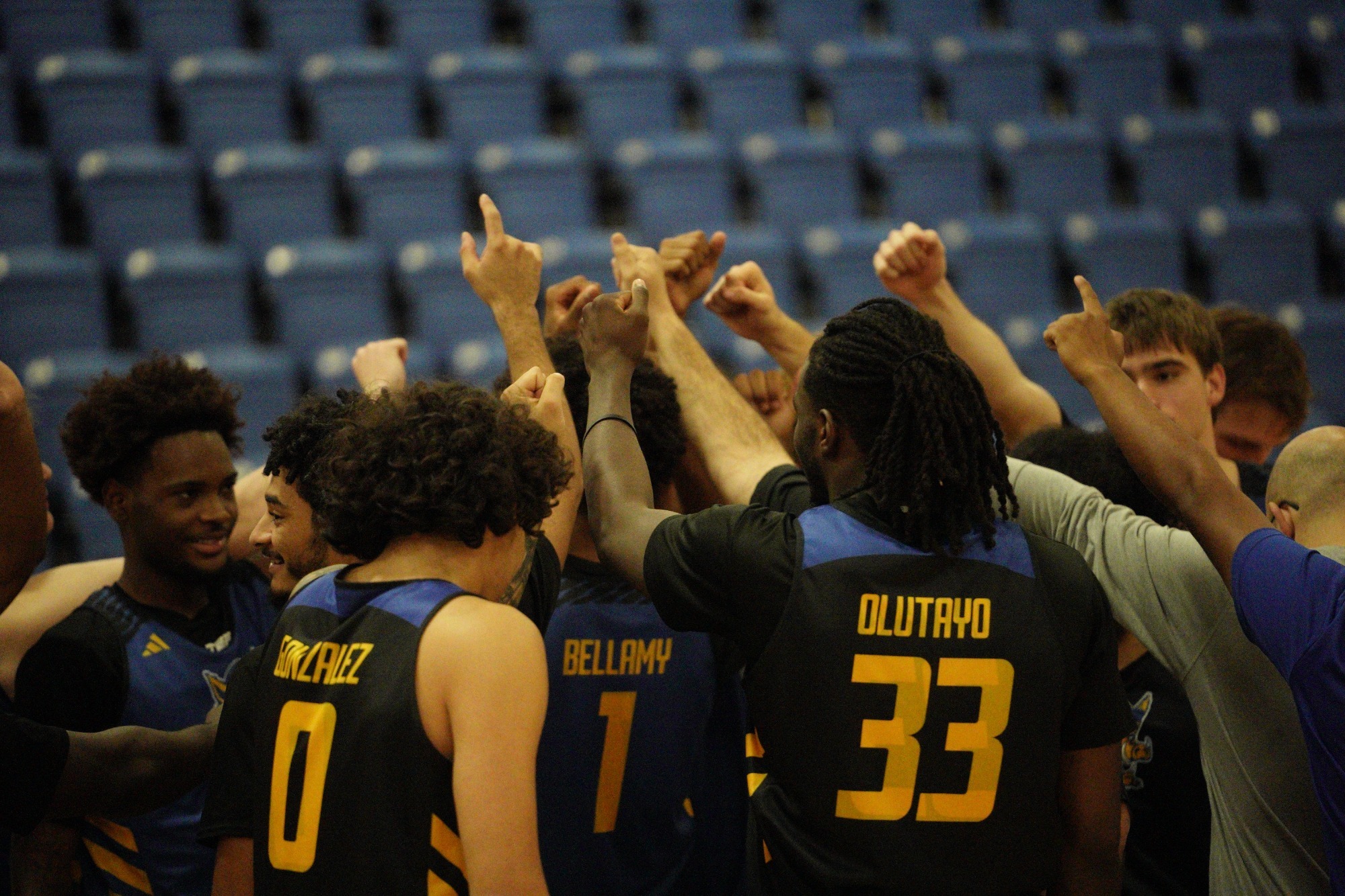 MBB LSC preseason poll