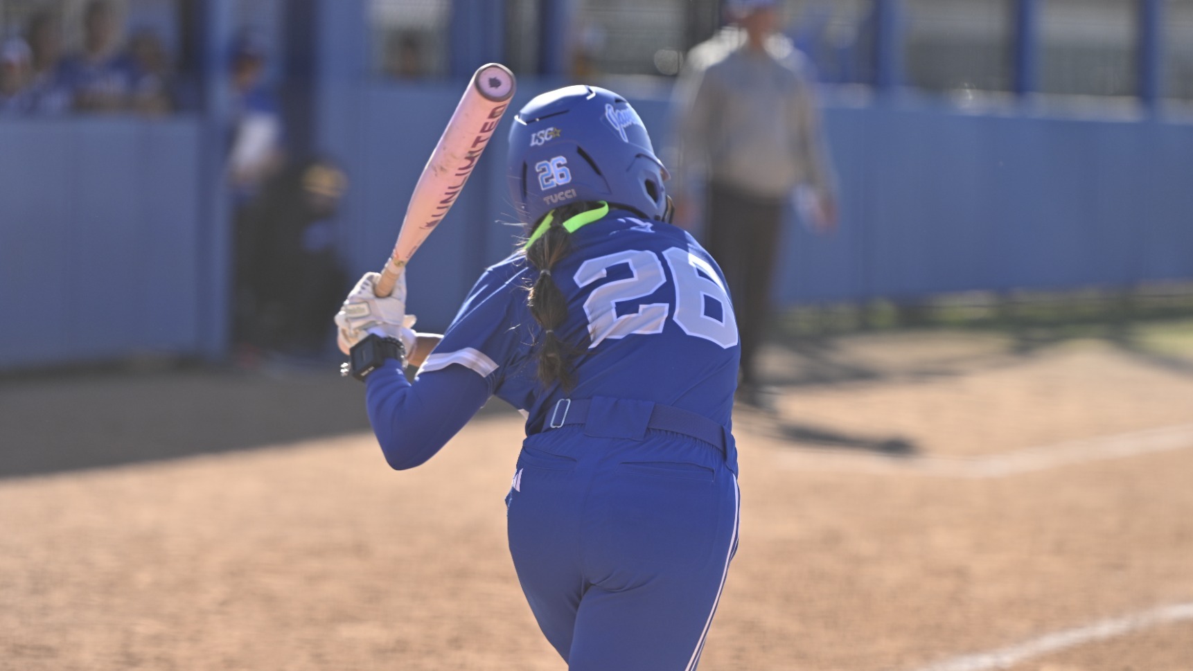 Victoria Vargas Swing