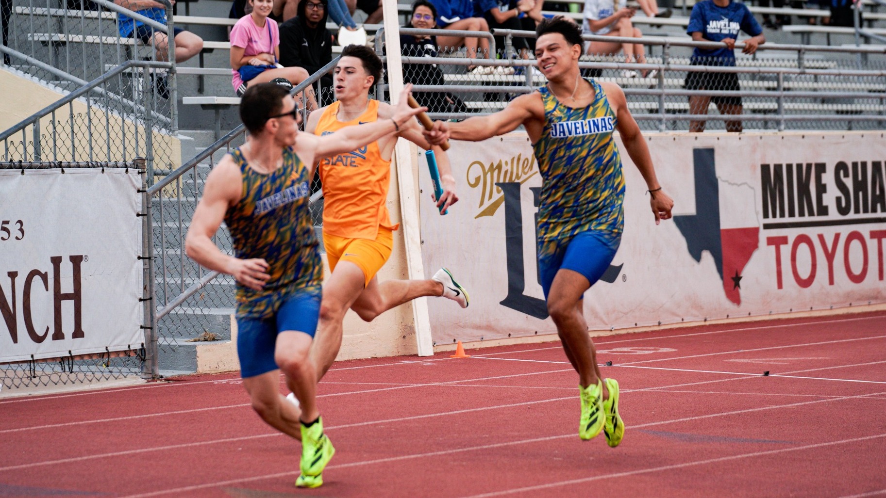 4x400m handoff