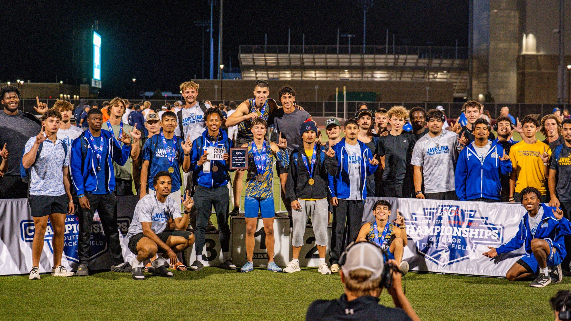 Men's T&F Team pic at 2026 LSC Outdoor Championship