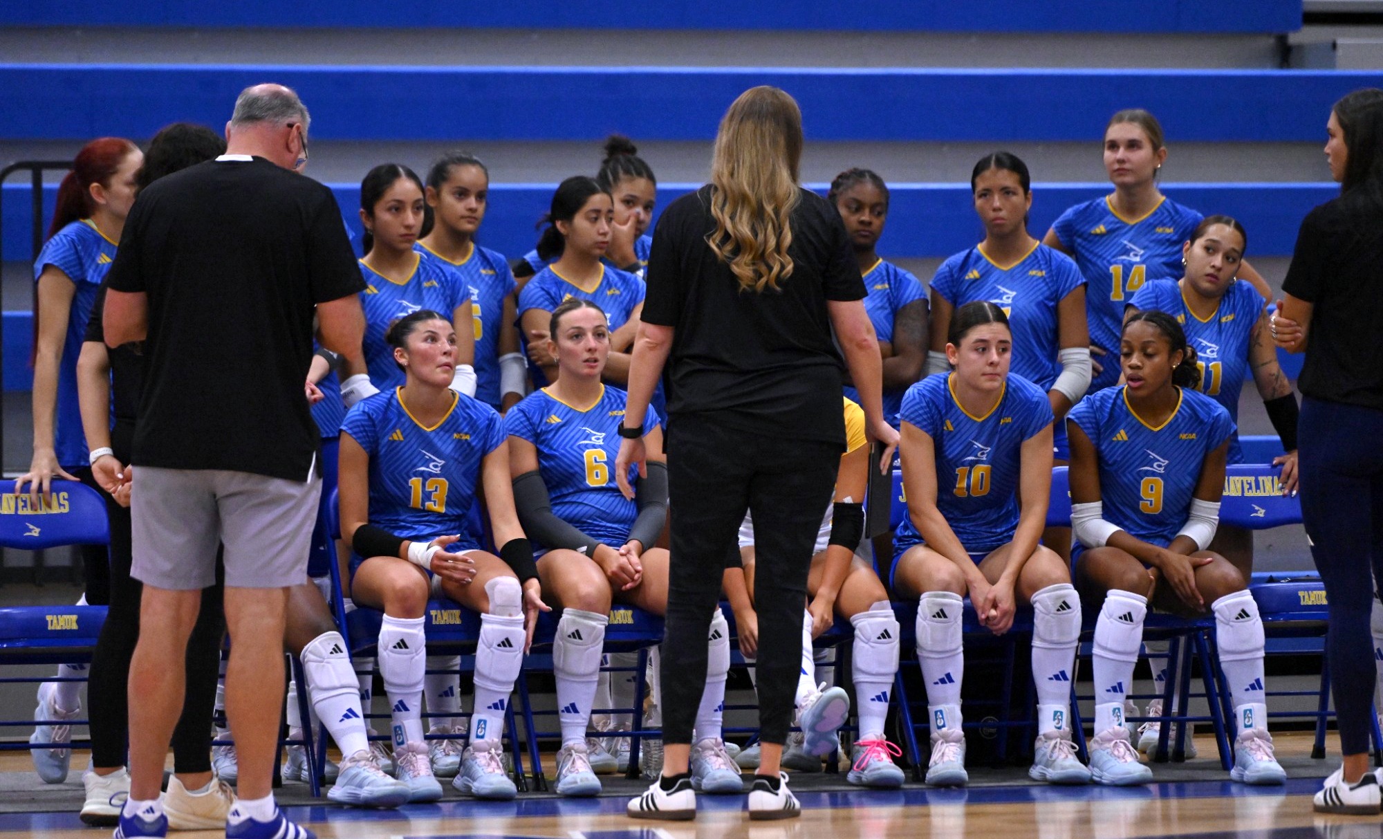 VB Team talk