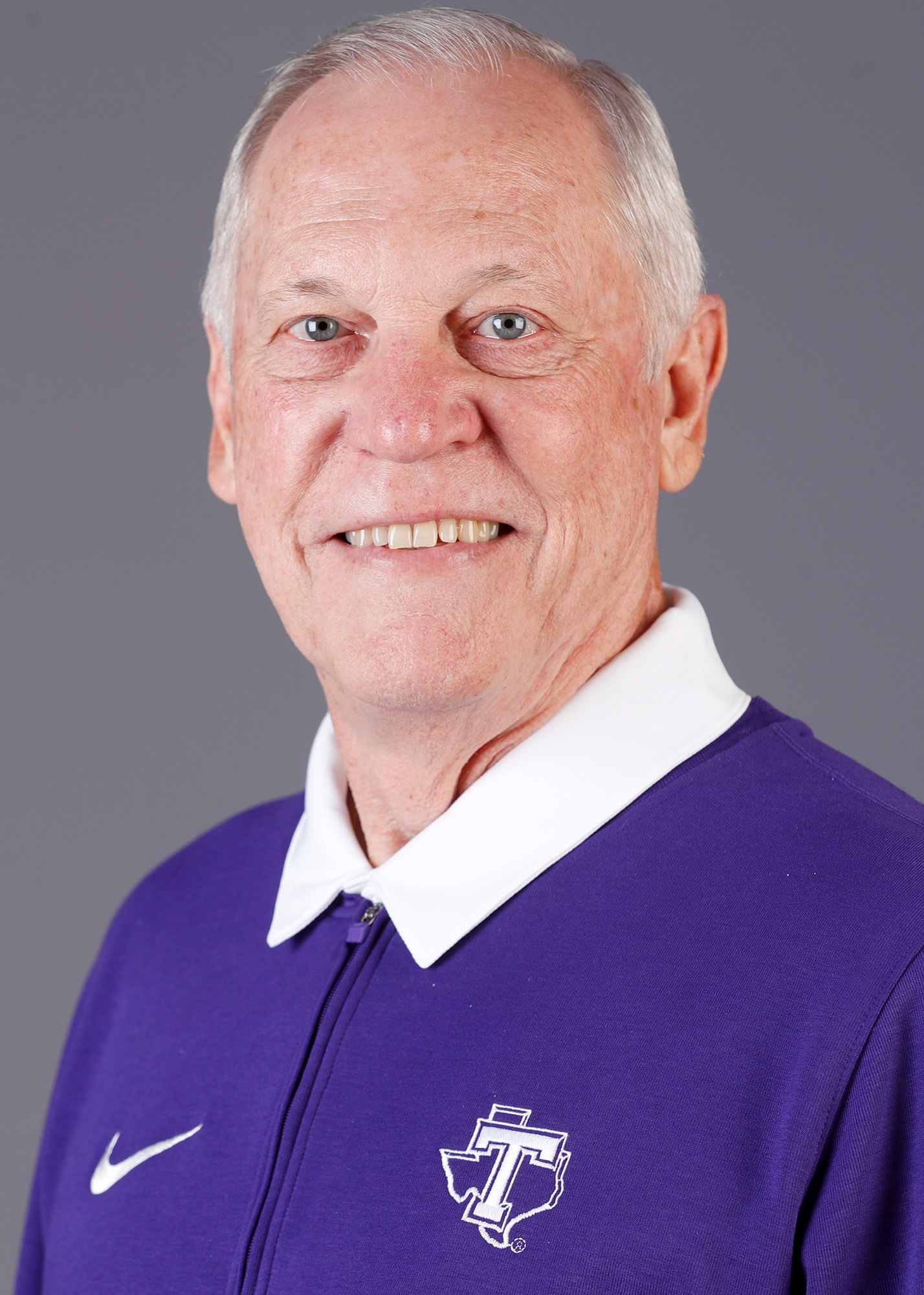 Bill Brock Headshot 2023-24