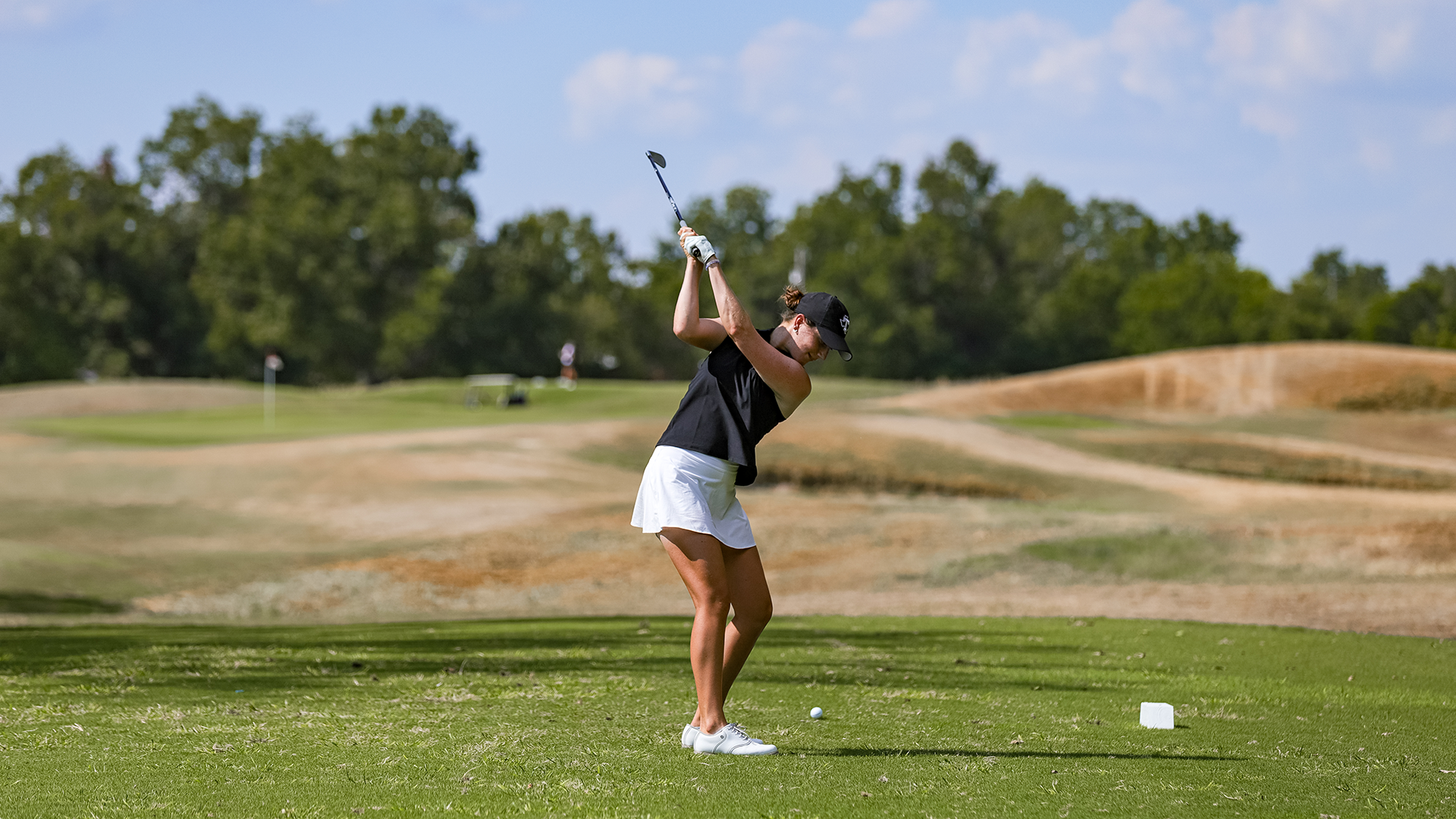 Magda Domine tee shot