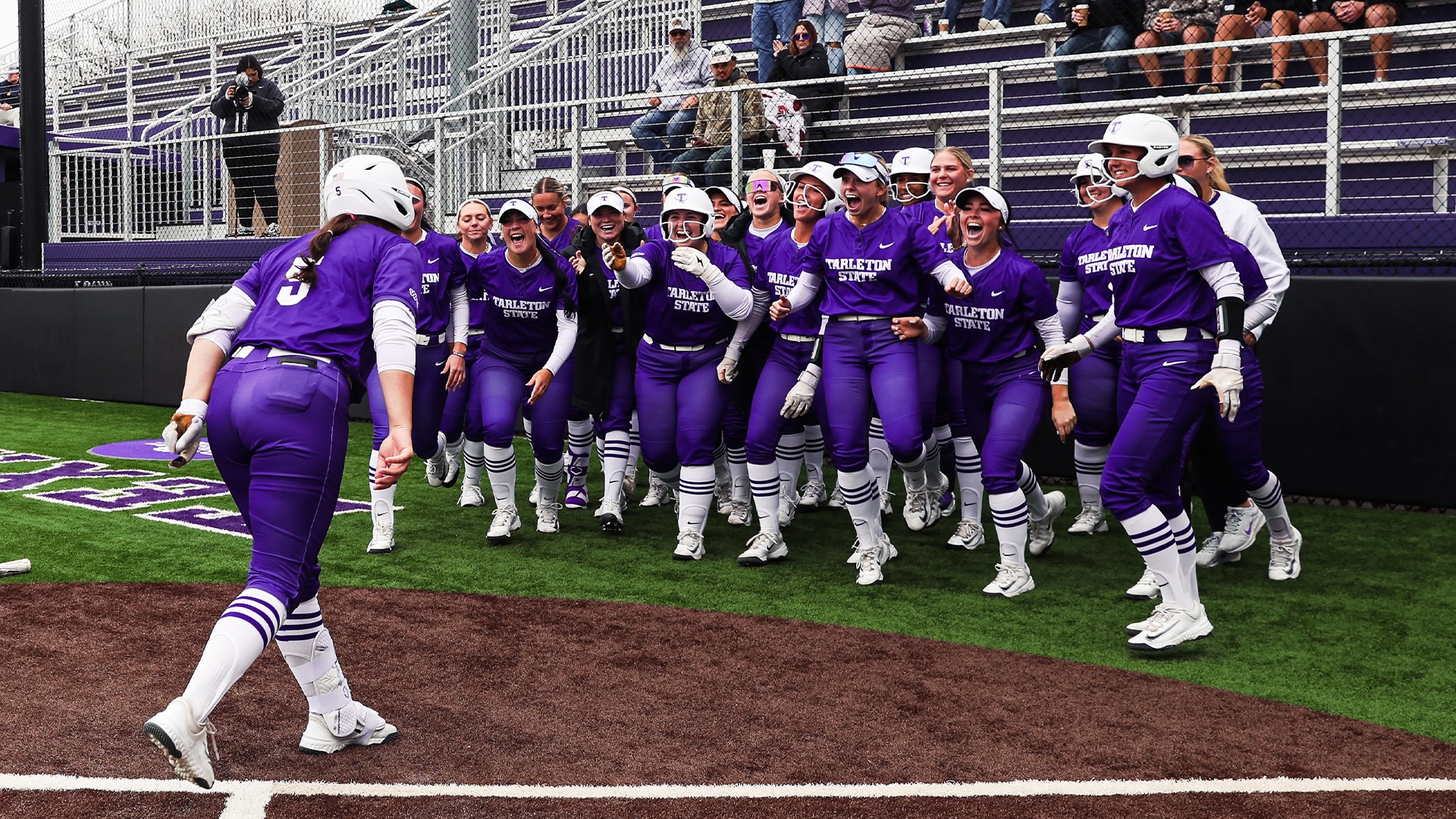 Macie Vickers' home run against Pitt