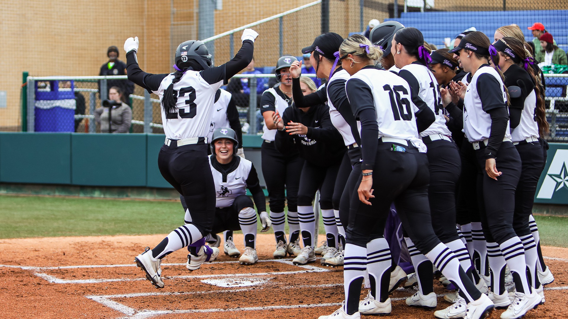 Duke's grand slam against UT Arlington