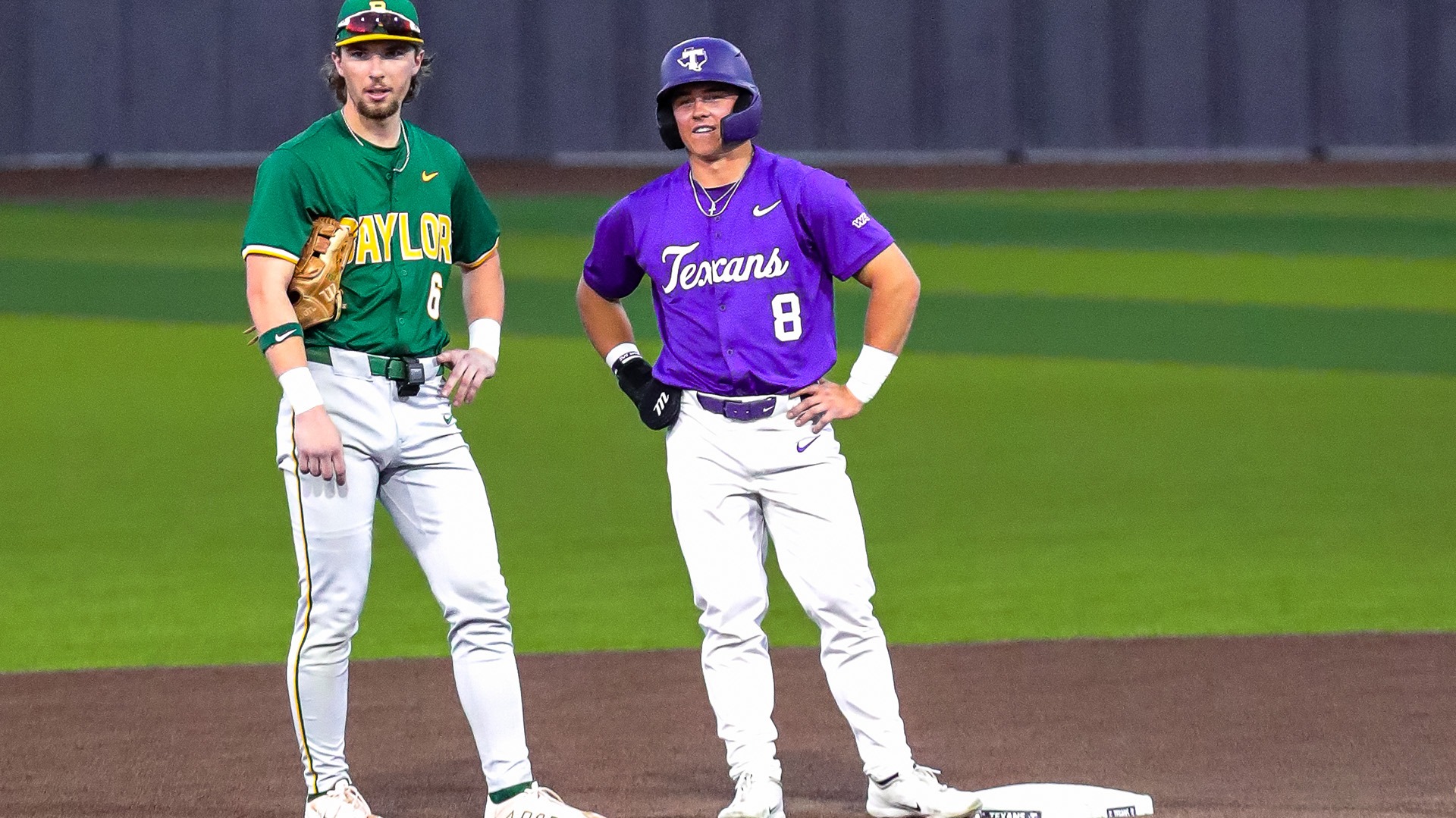 Rayner Heinrich Stands Next to Baylor's Shortstop on March 3, 2026