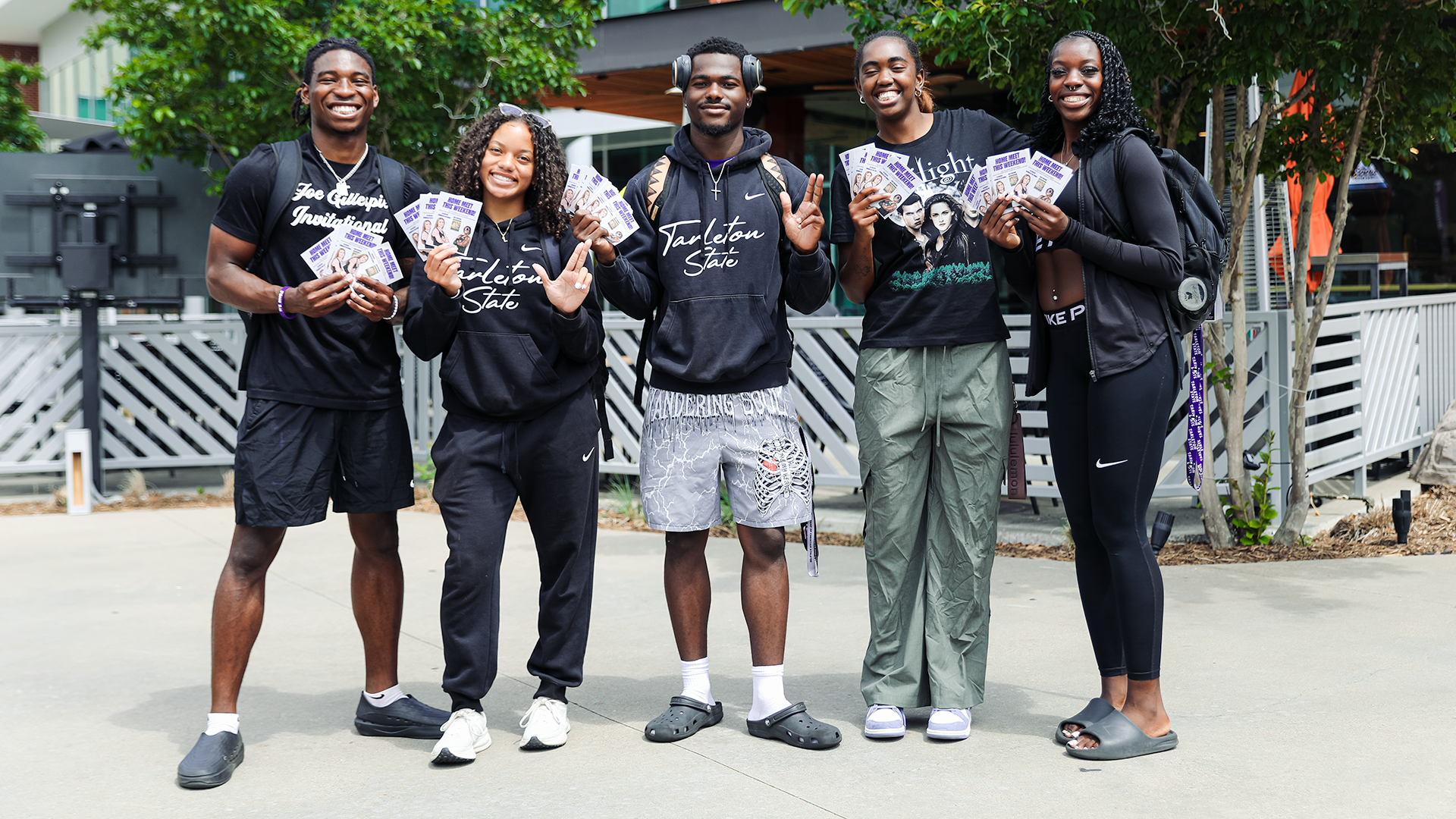 Tarleton State Track and Field Athletes posing for a picture