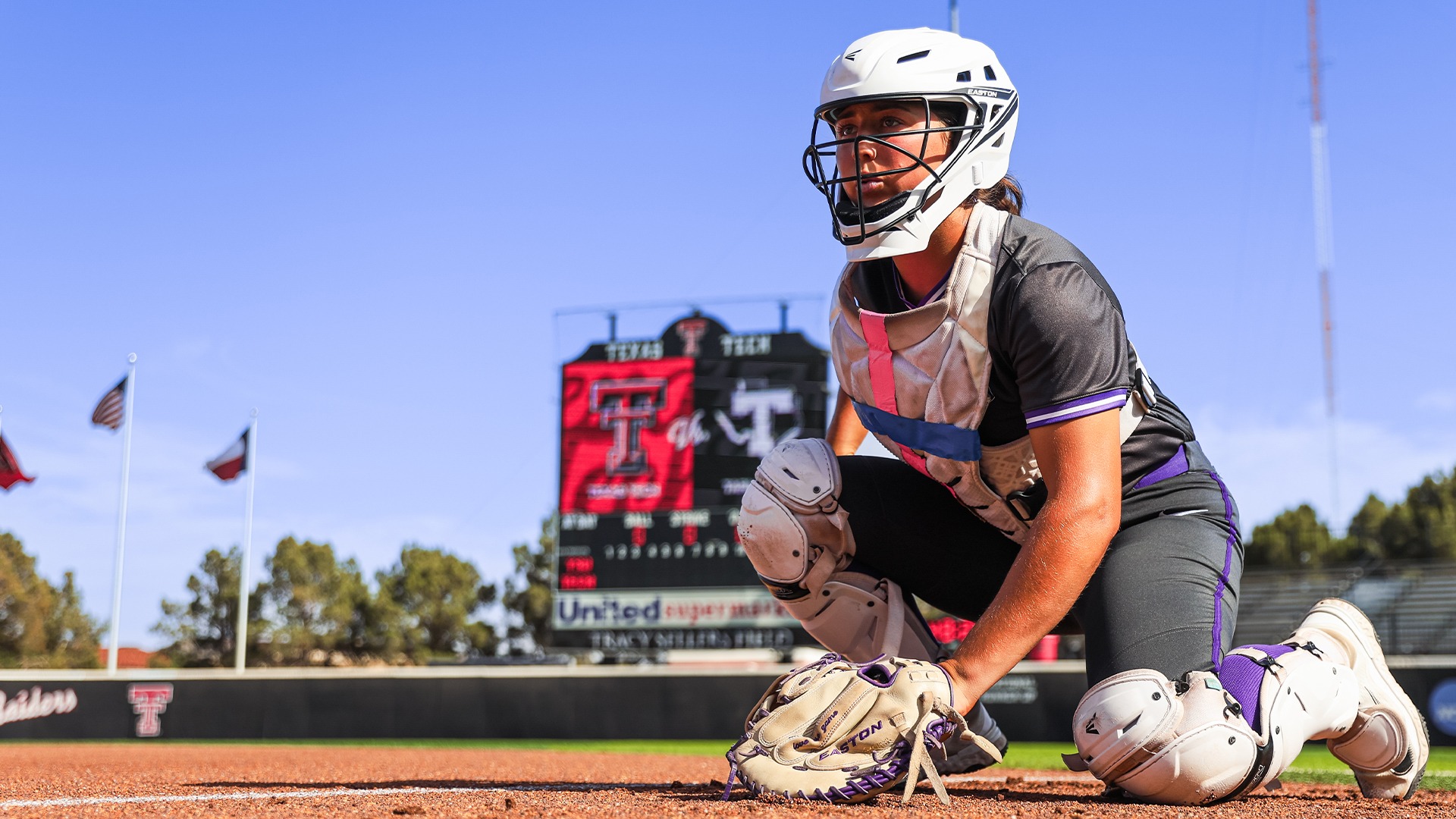Macie Vickers warming up against Texas Tech
