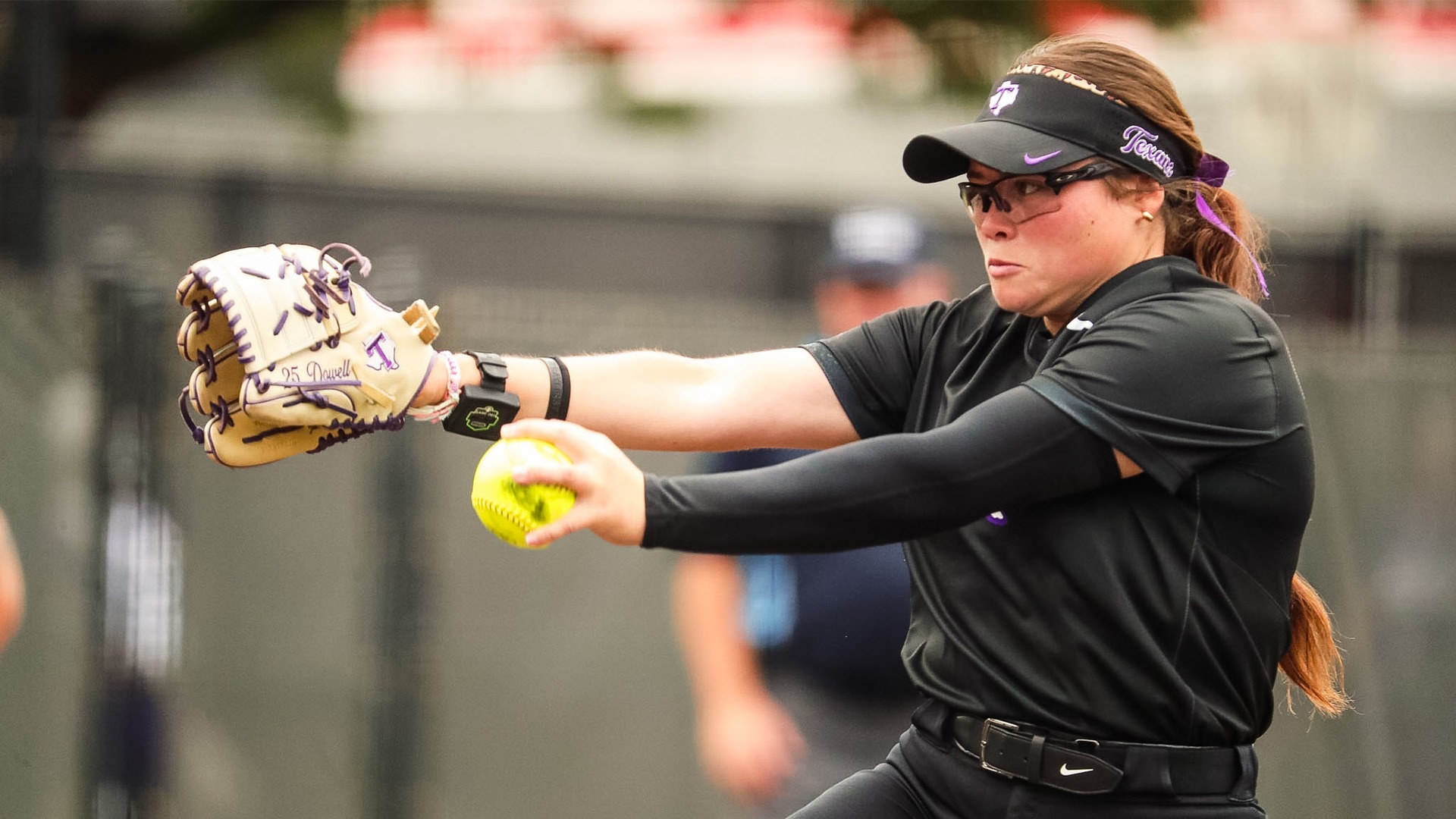 Abigail Dowell pitching
