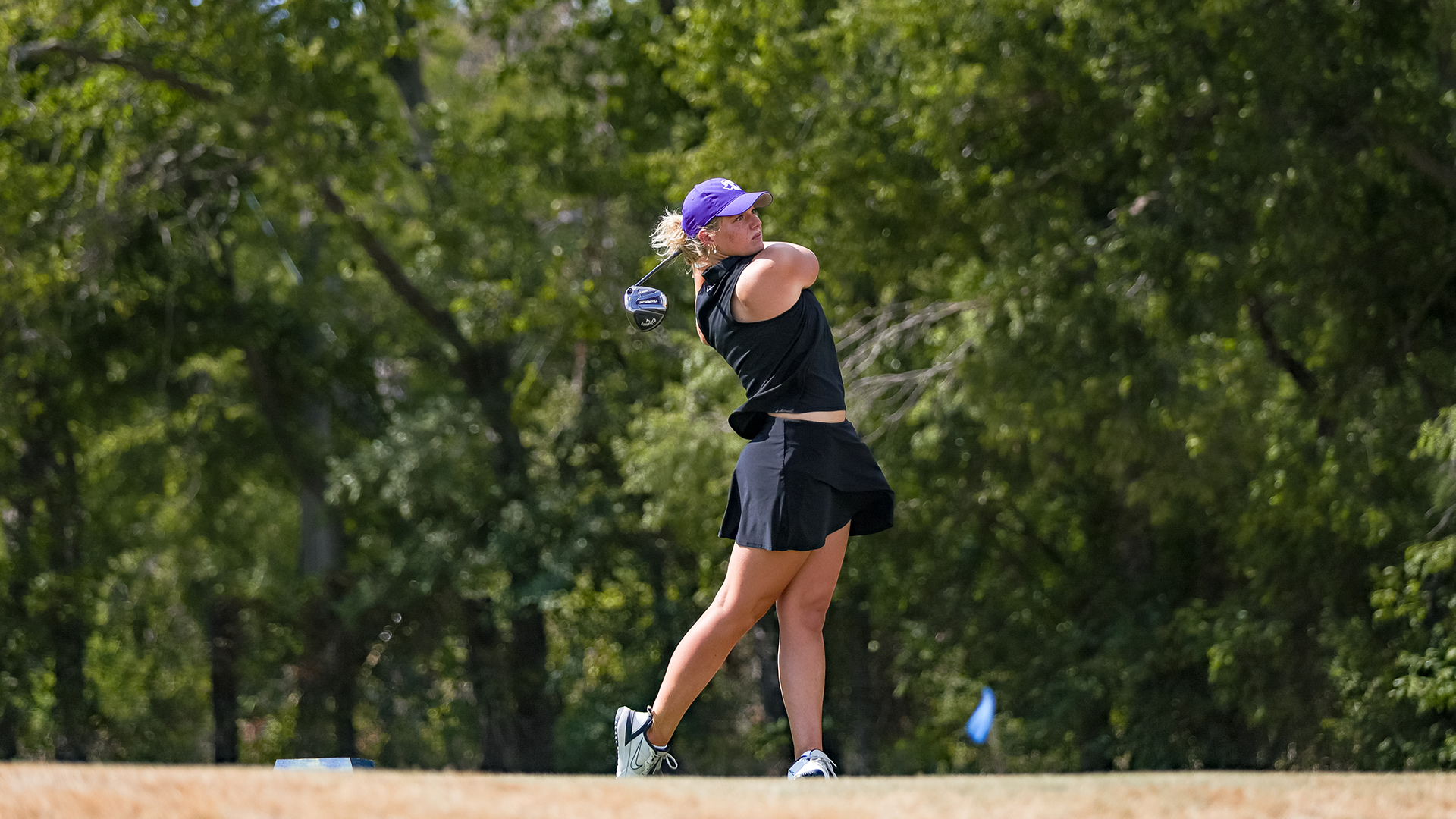 Filippa Mortensen tee shot