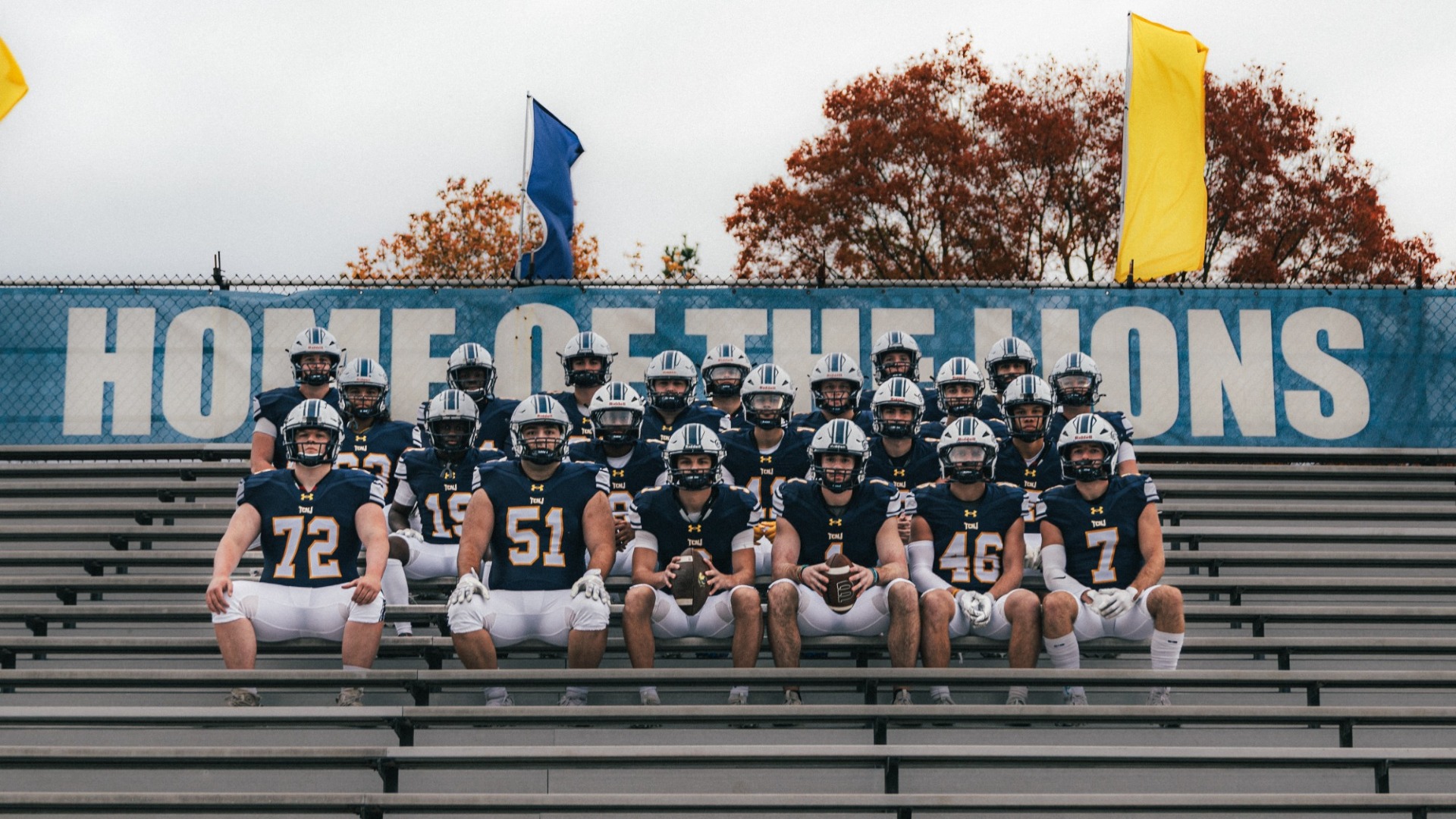 TCNJ FB Seniors