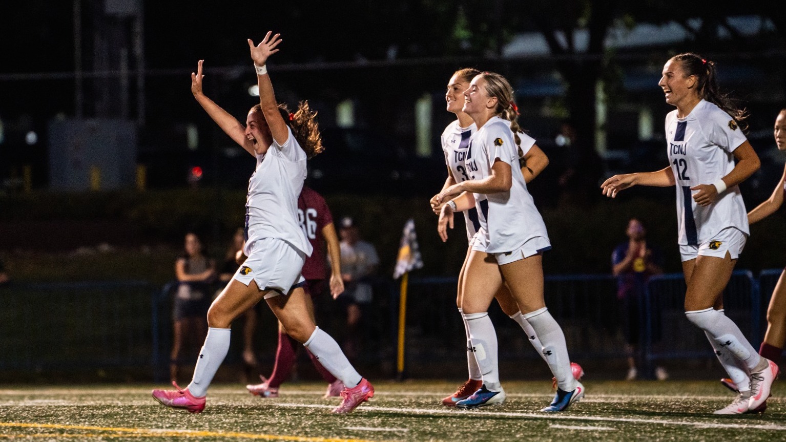 Taylor Bielan vs Arcadia