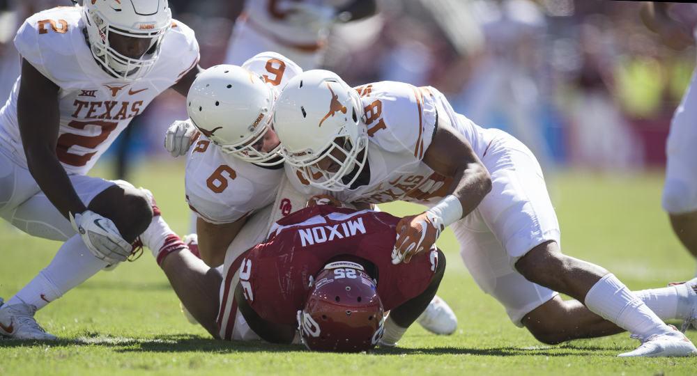 Davante Davis - Football - University of Texas Athletics