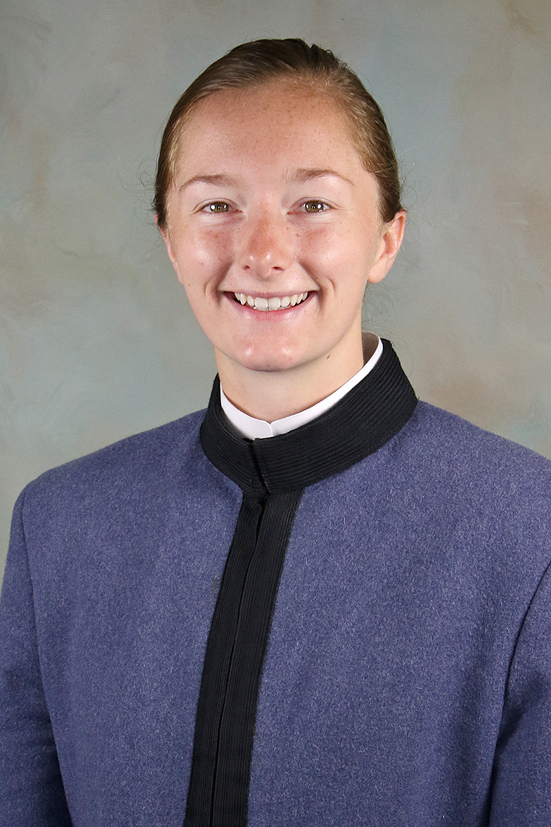Reckdenwald_E_19WSOC_Headshot