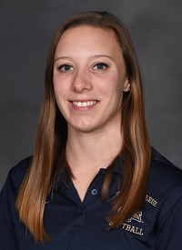 Kelly Kirkpatrick web mug 2-23-21
