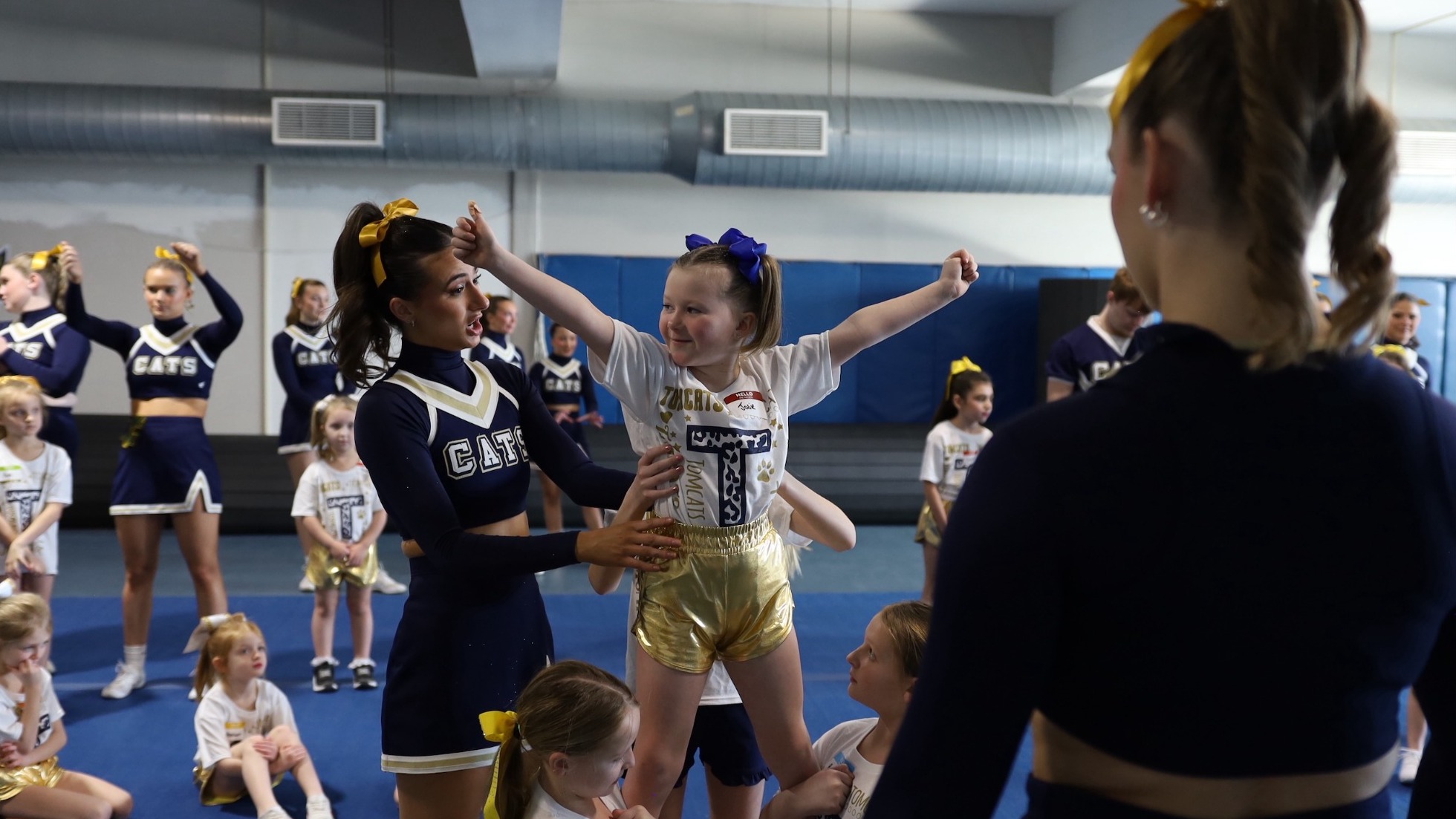 lil scratchers cheer