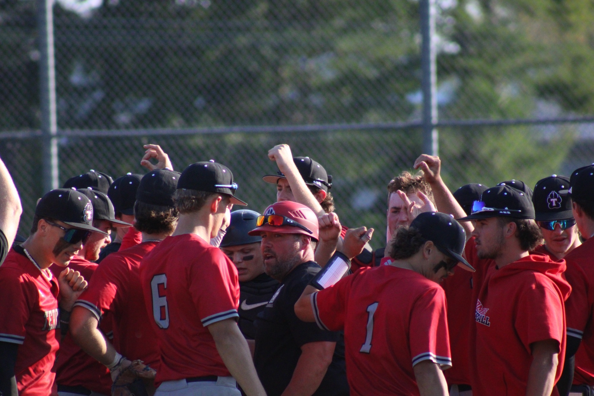 Club Baseball Huddle