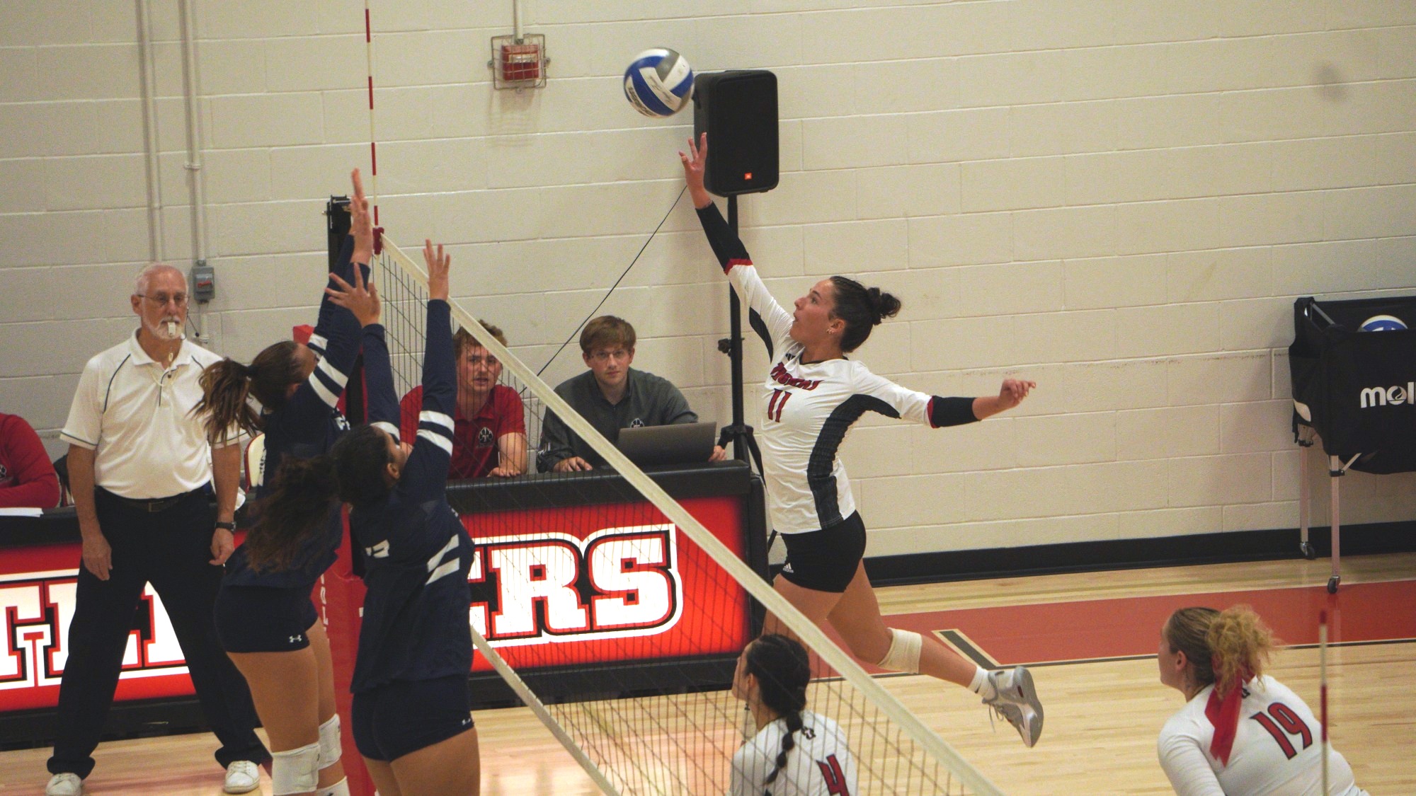 Natalie Roy Action Photo