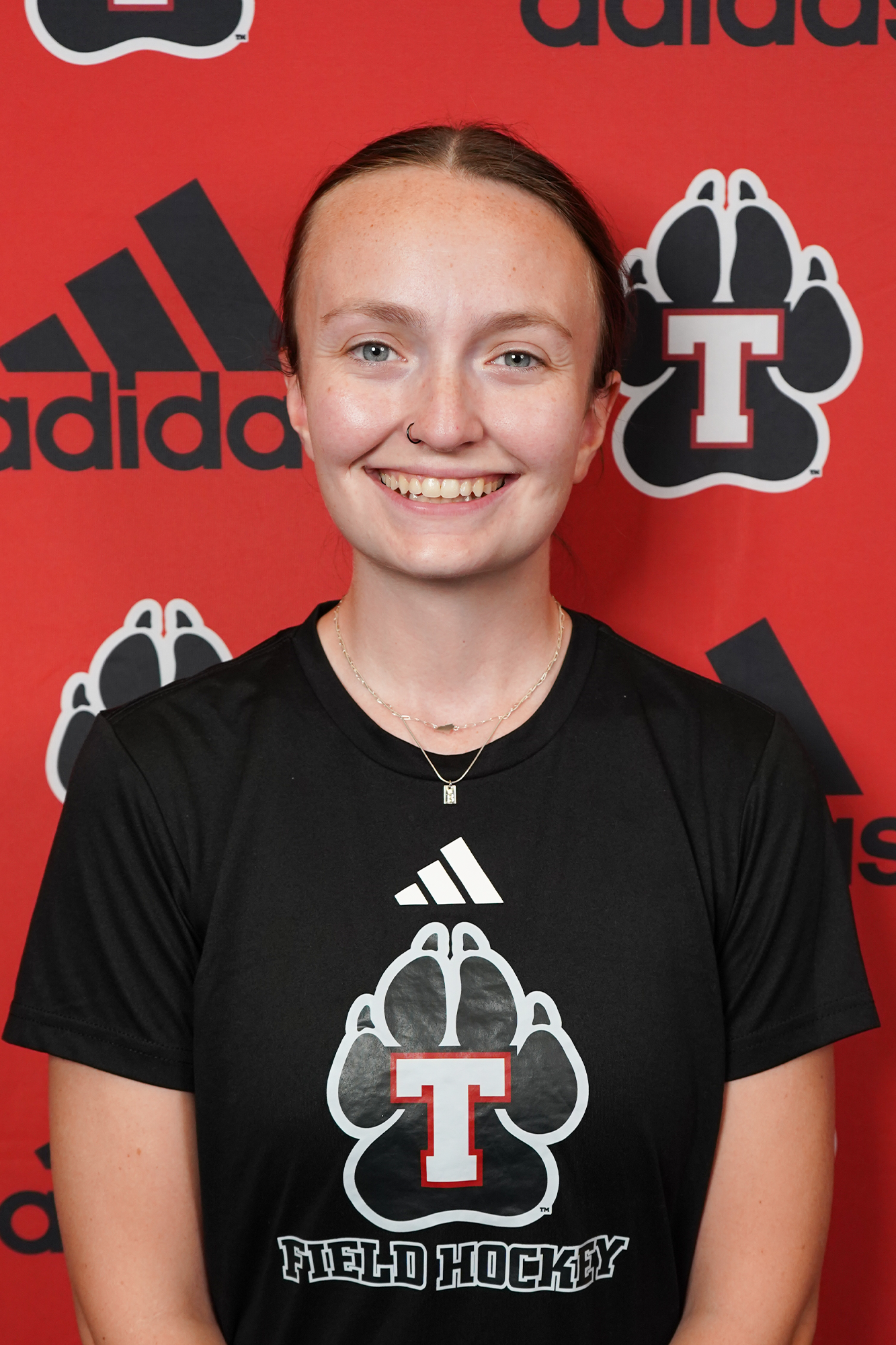 Molly Littlefield Headshot 2026