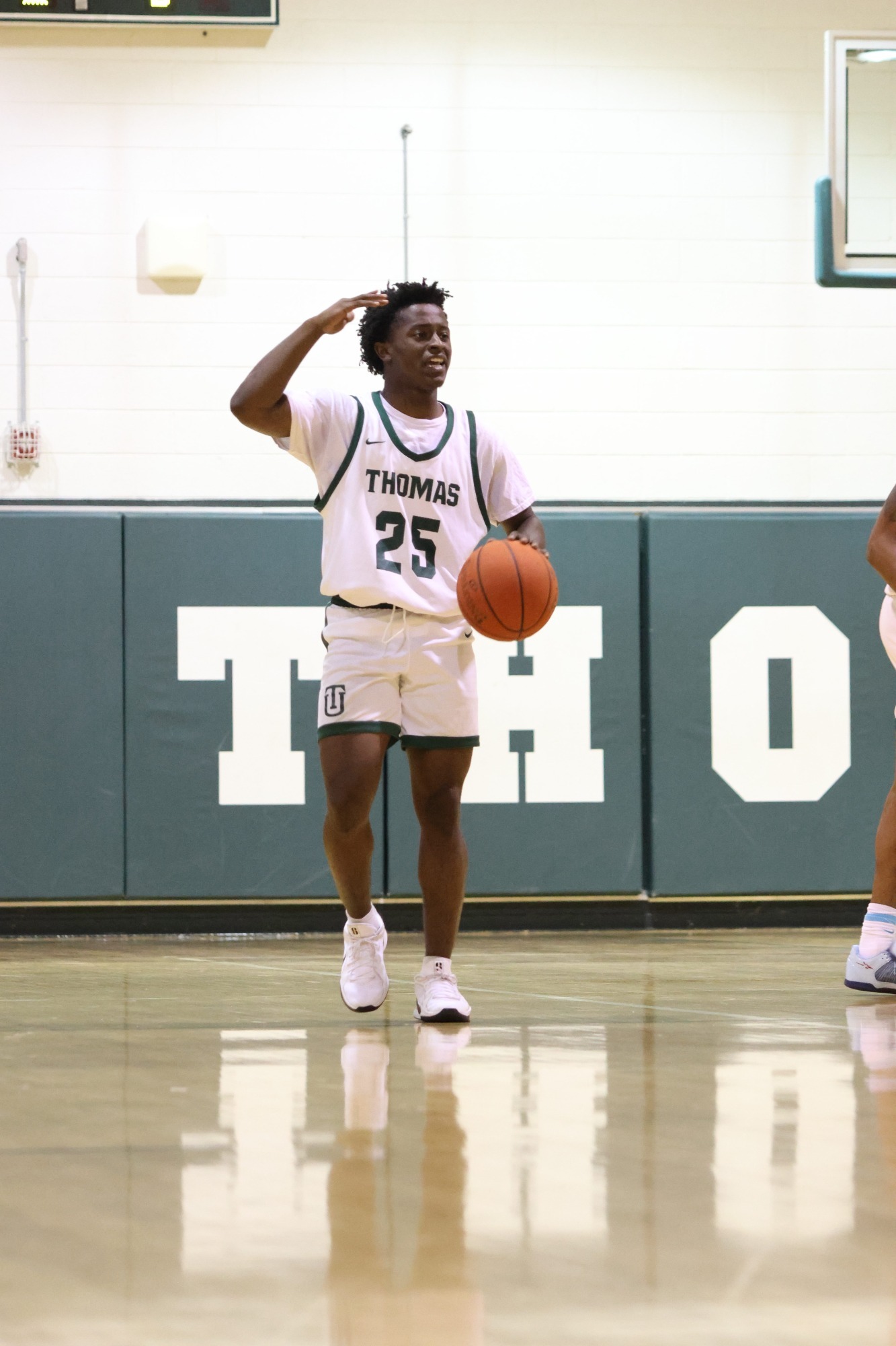 Jamari Favors communicating with team mates