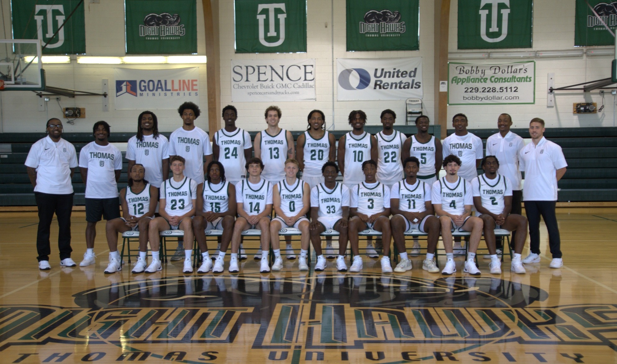 Men's Basketball Team Photo