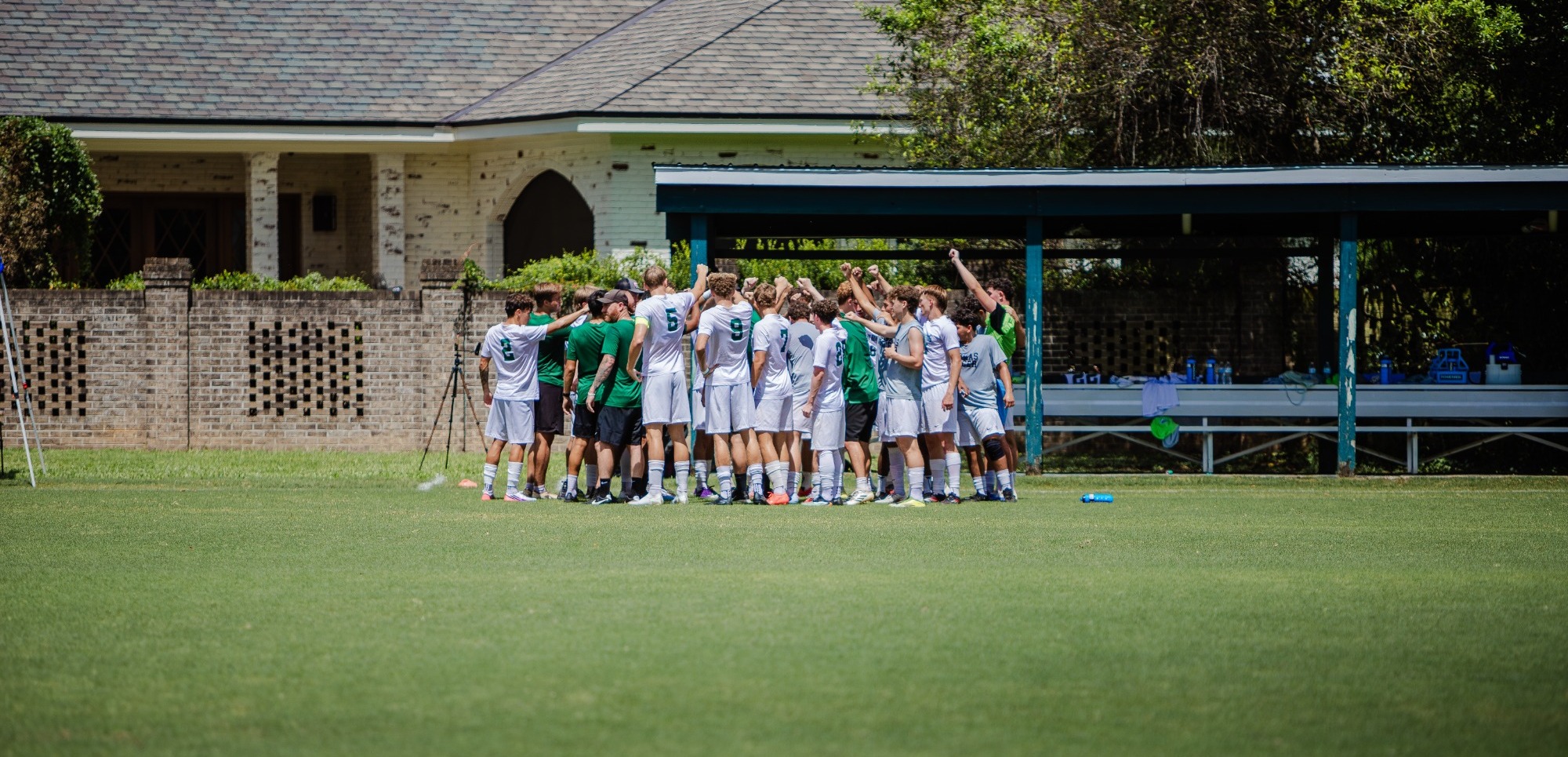 Huddle090526