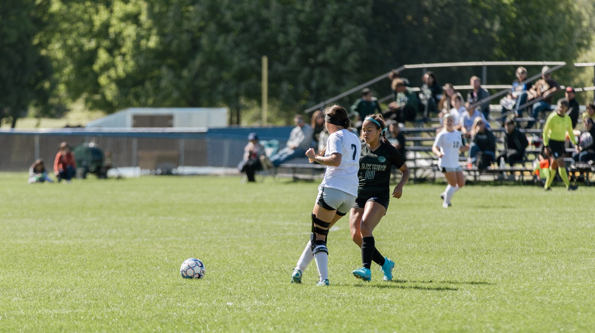 Kinsey Gomez passing