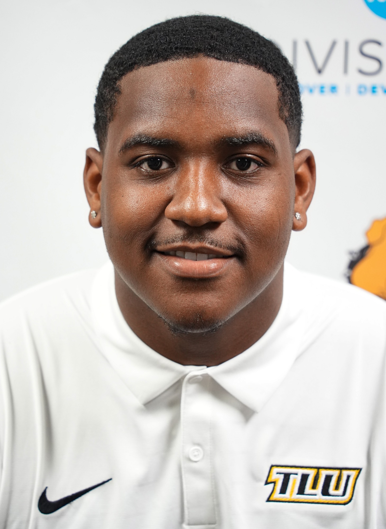 DJ Lewis