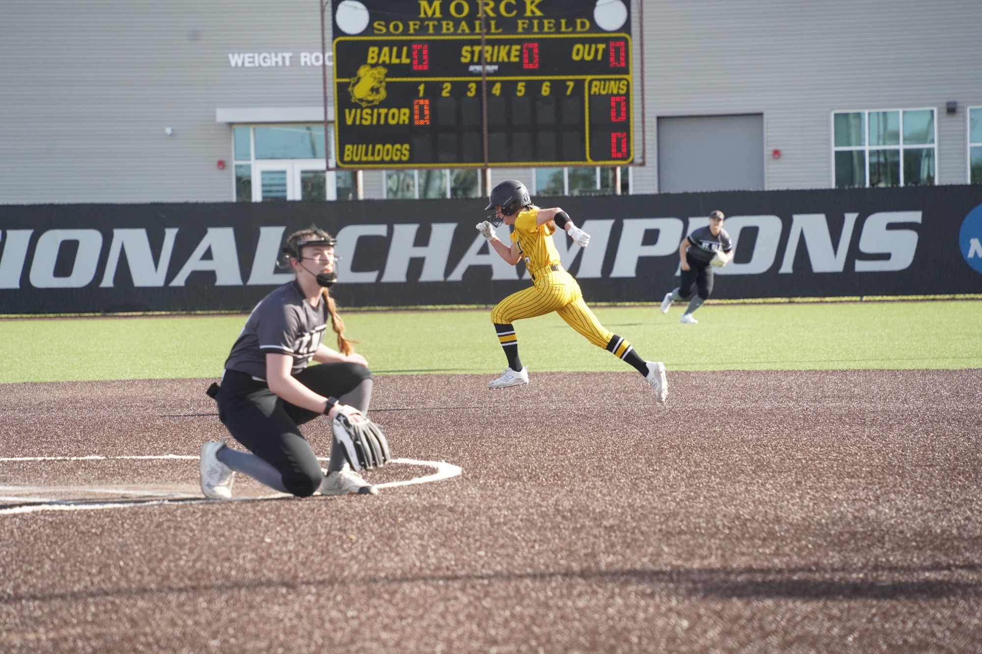 Caelee Clark stealing second