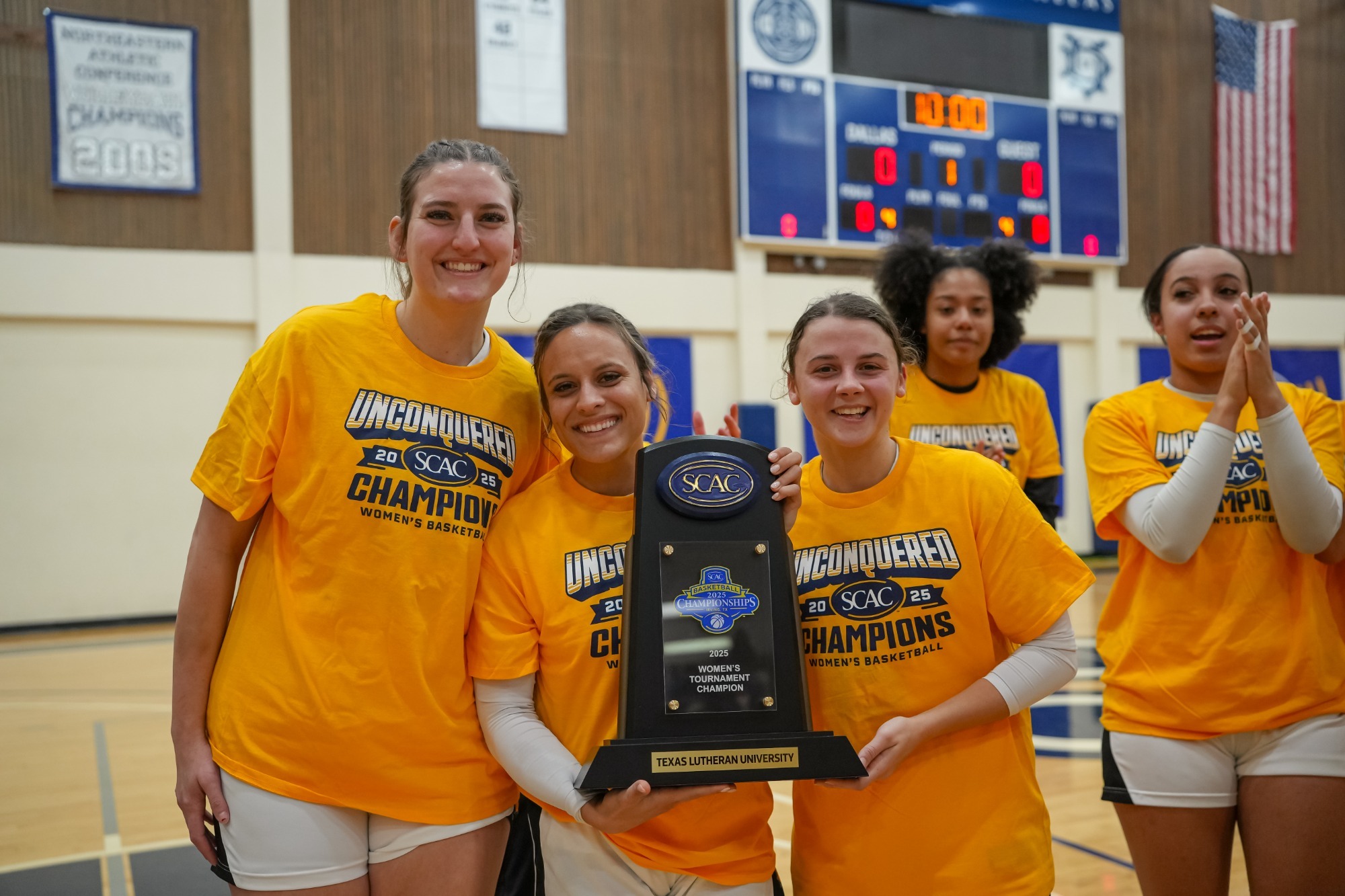 Lauren Sansano Chaeli Criddle Emerald St. Laurent celebrate with trophy