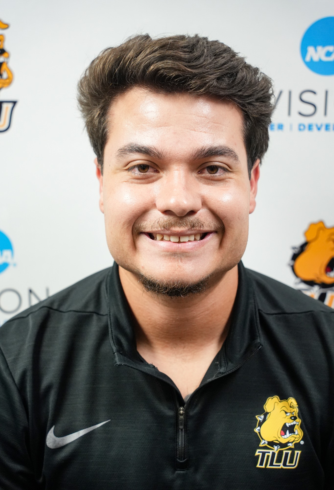 Isaiah Simien 26