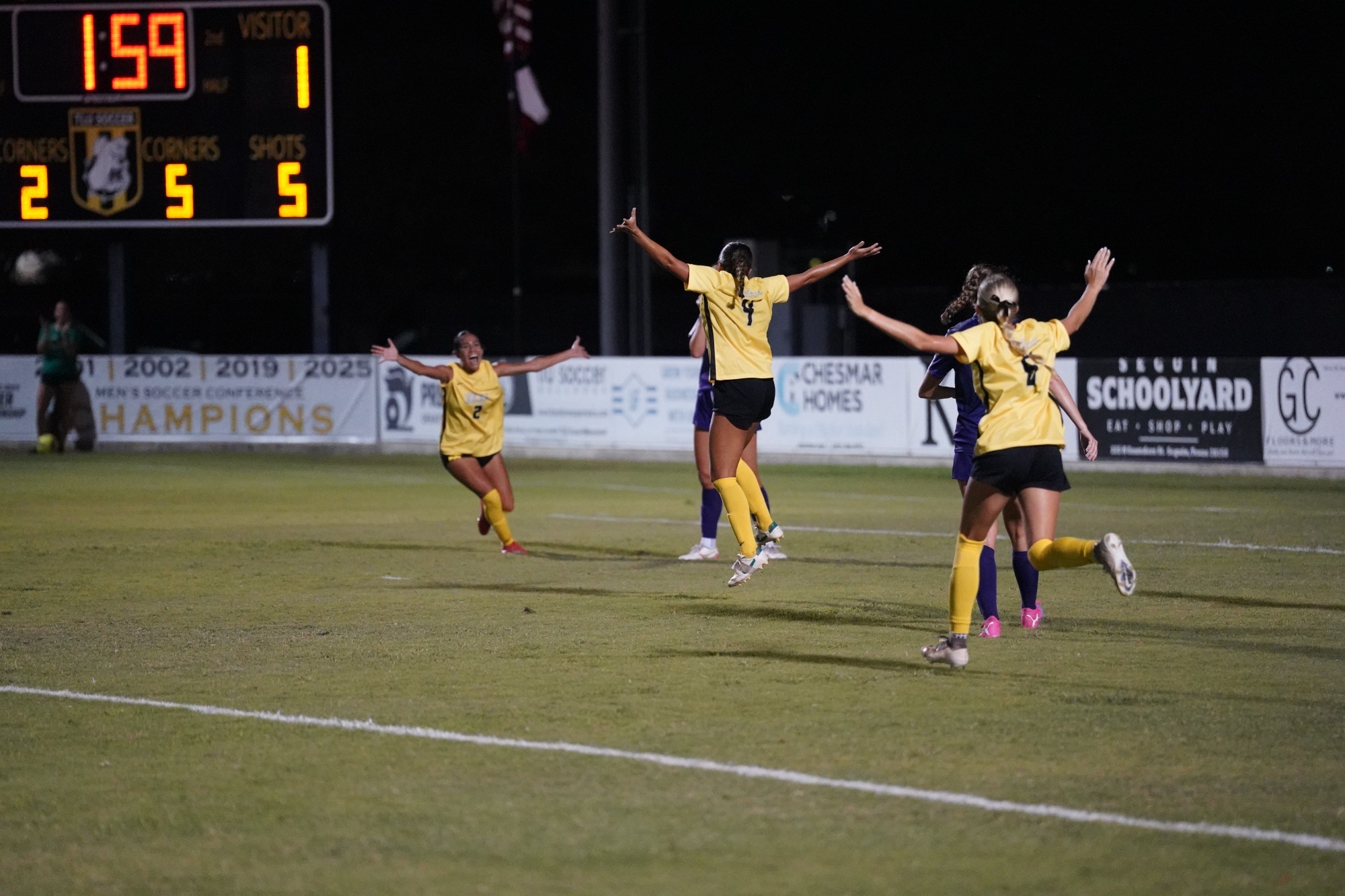 Natalia Cortez celebrates