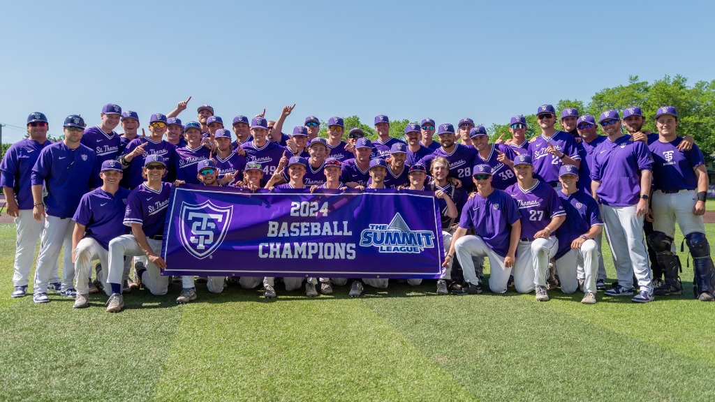 Baseball host Oral Roberts in final series of 2025, competes for Summit