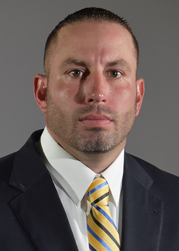 Eric Daniels Headshot