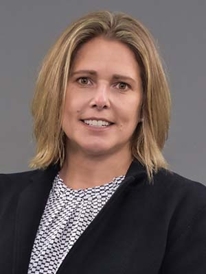 Lauren Hoskins Headshot