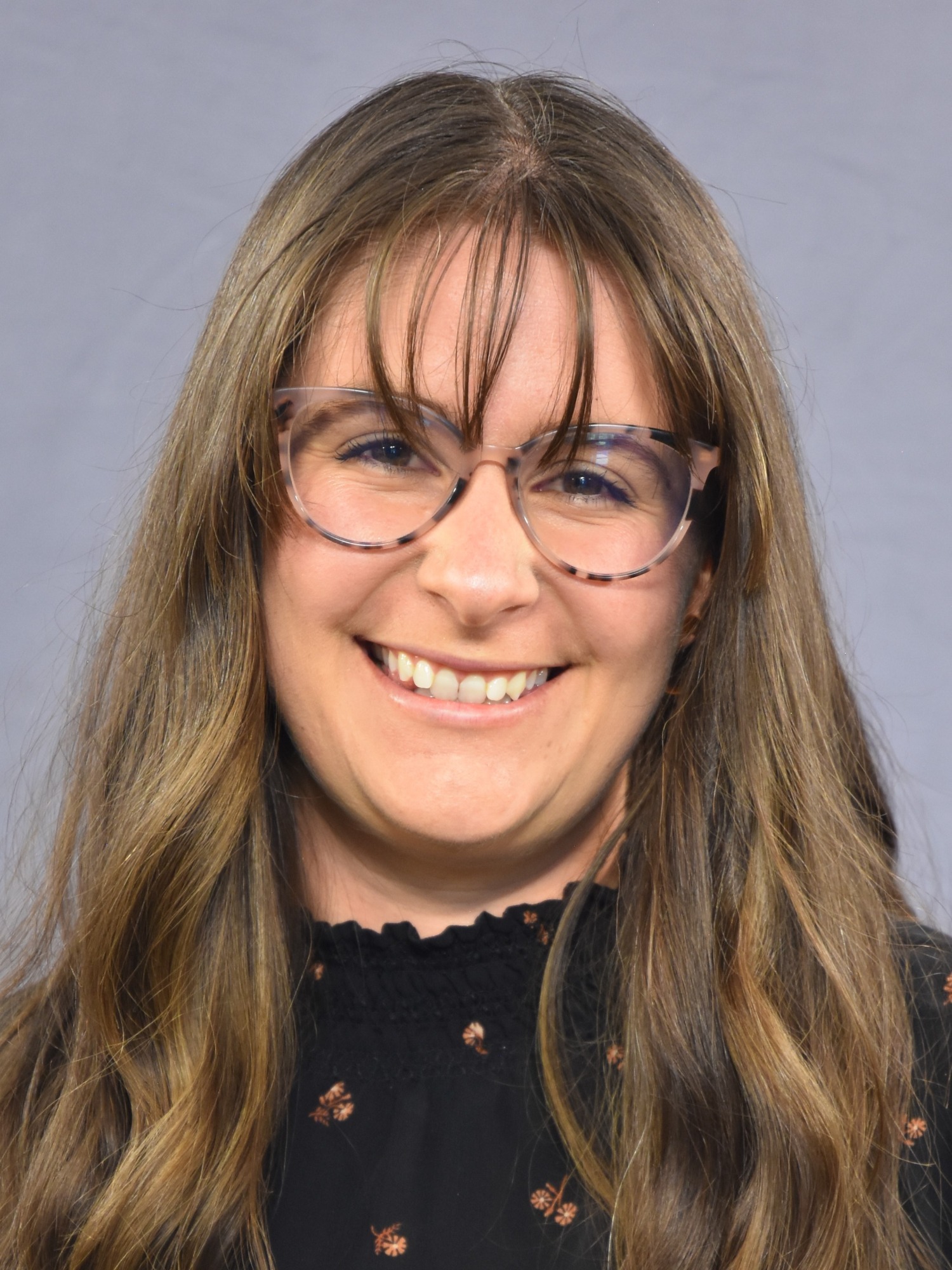 Amanda Oas Headshot