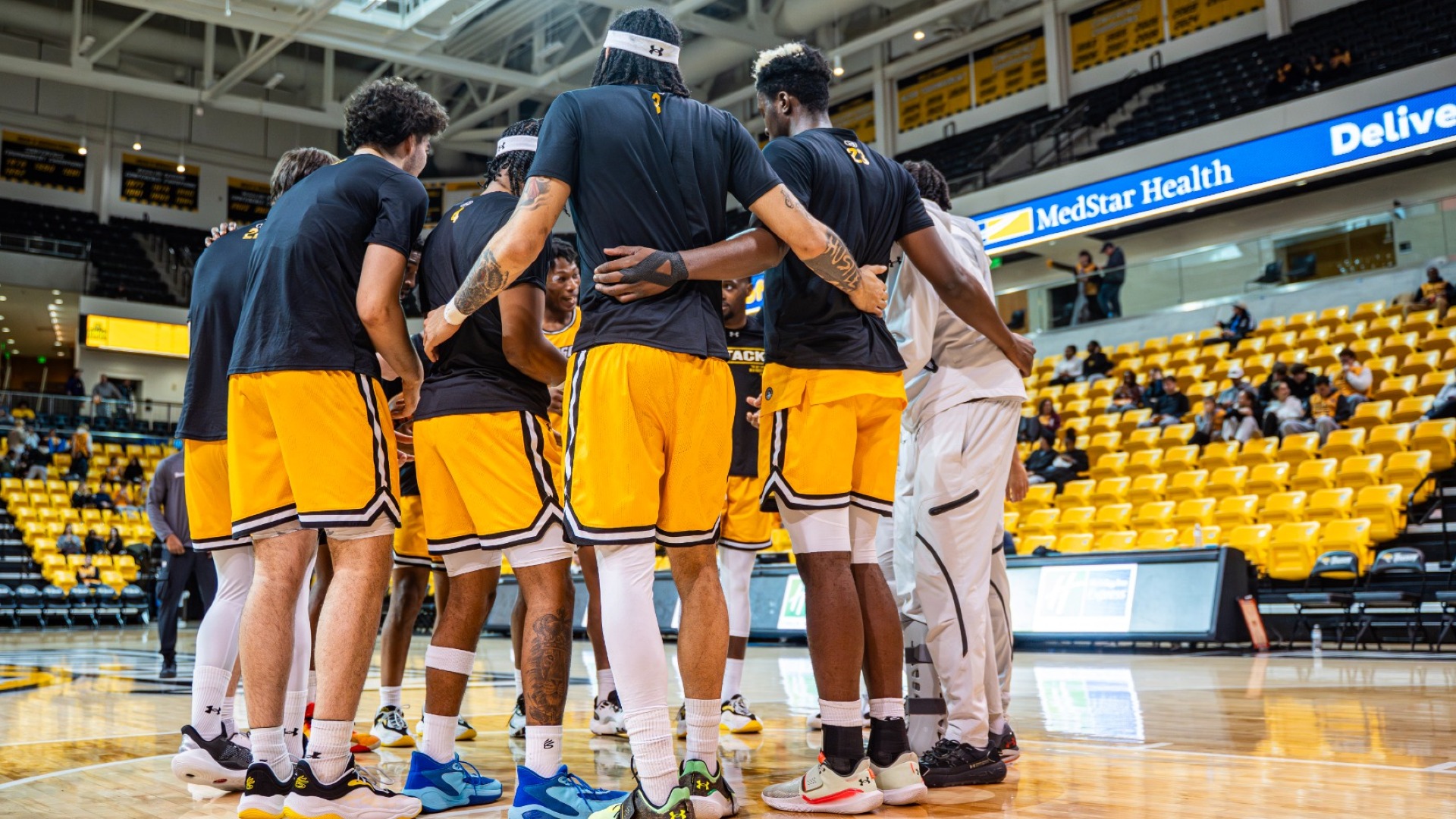 mbb huddle