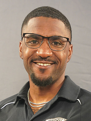 Harry Freeman Headshot