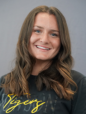 Kristin O'Neill Headshot